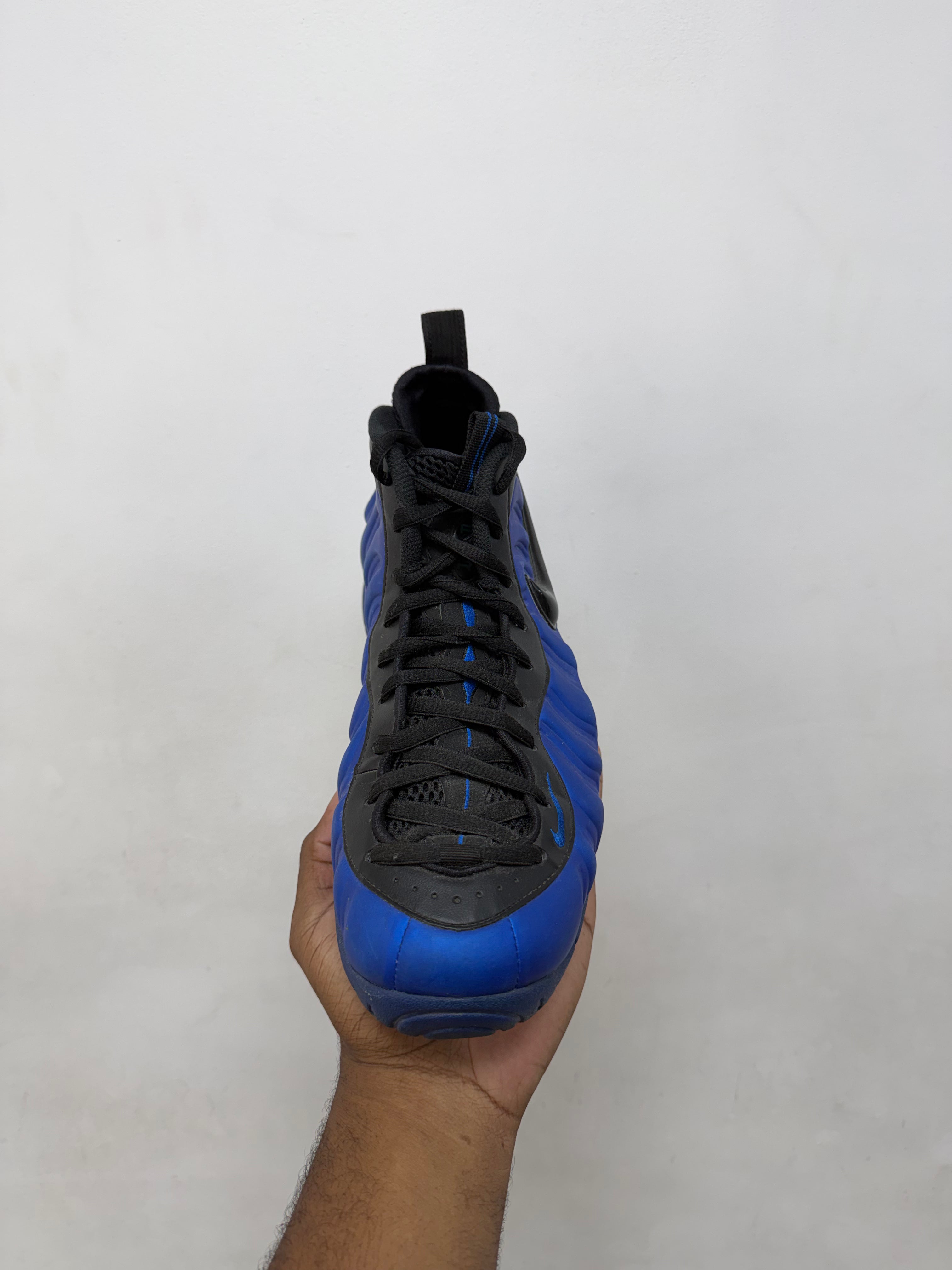 Nike Air Foamposite Hyper Cobalt Sneakers