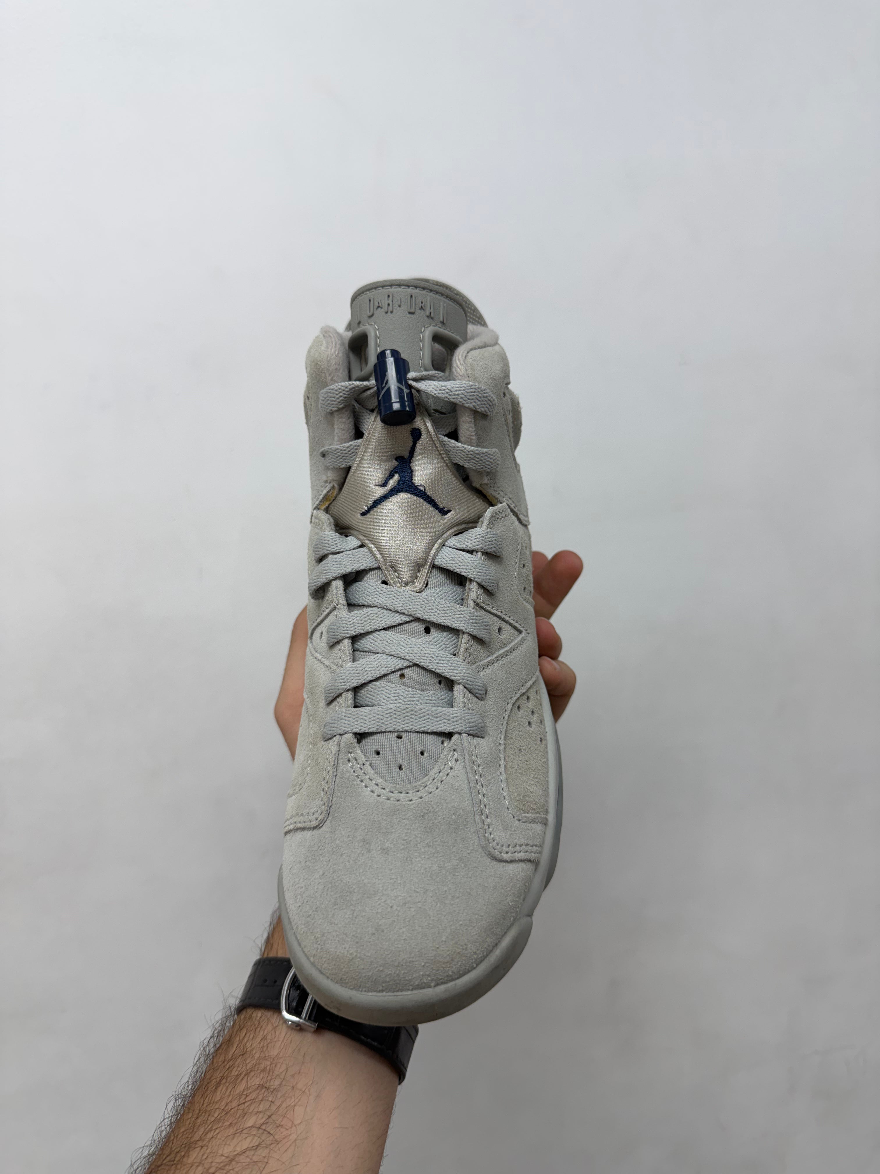 Jordan 6 Georgetown Sneakers