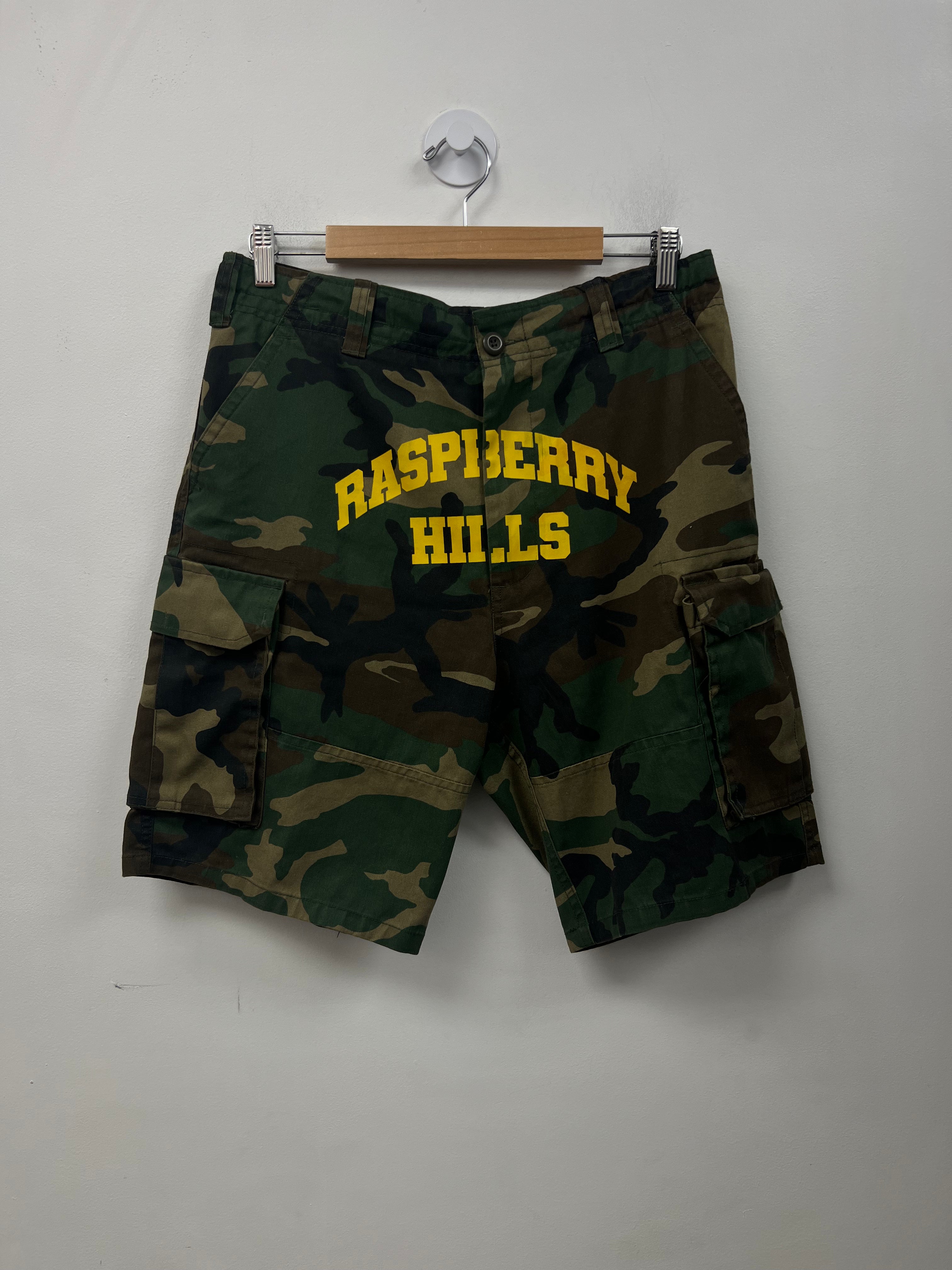 GV Gallery Camo Cargo Shorts