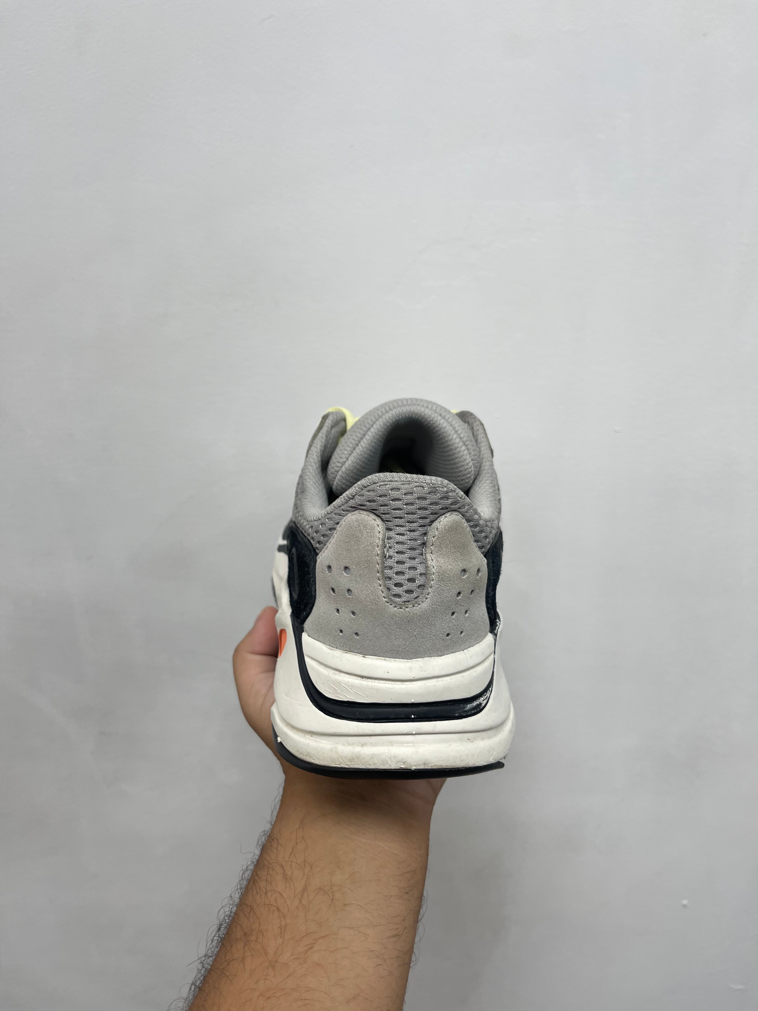 YZY 700 Waverunner Sneakers