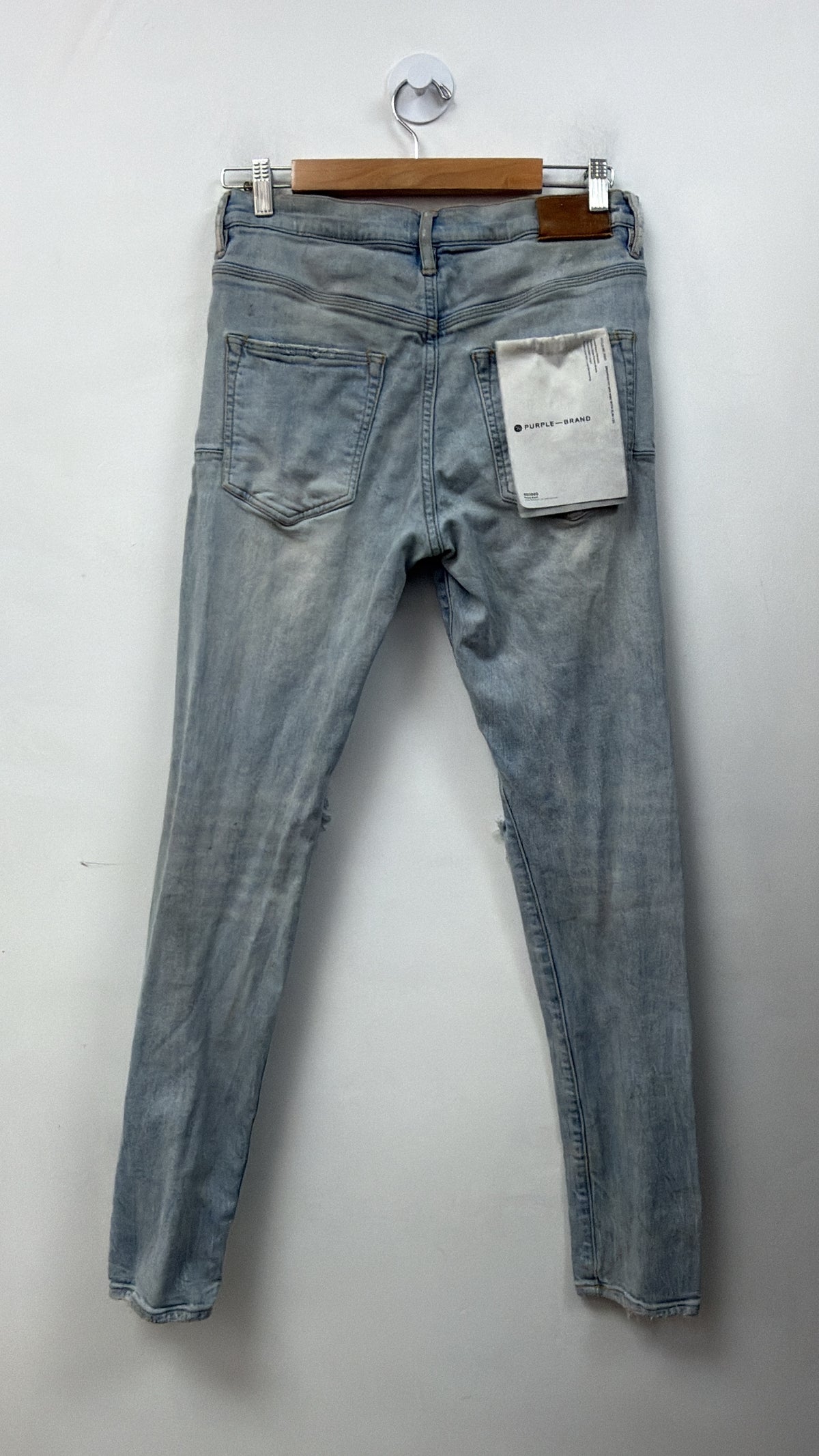 Purple Brand Light Wash Knee Rip P002 Jeans
