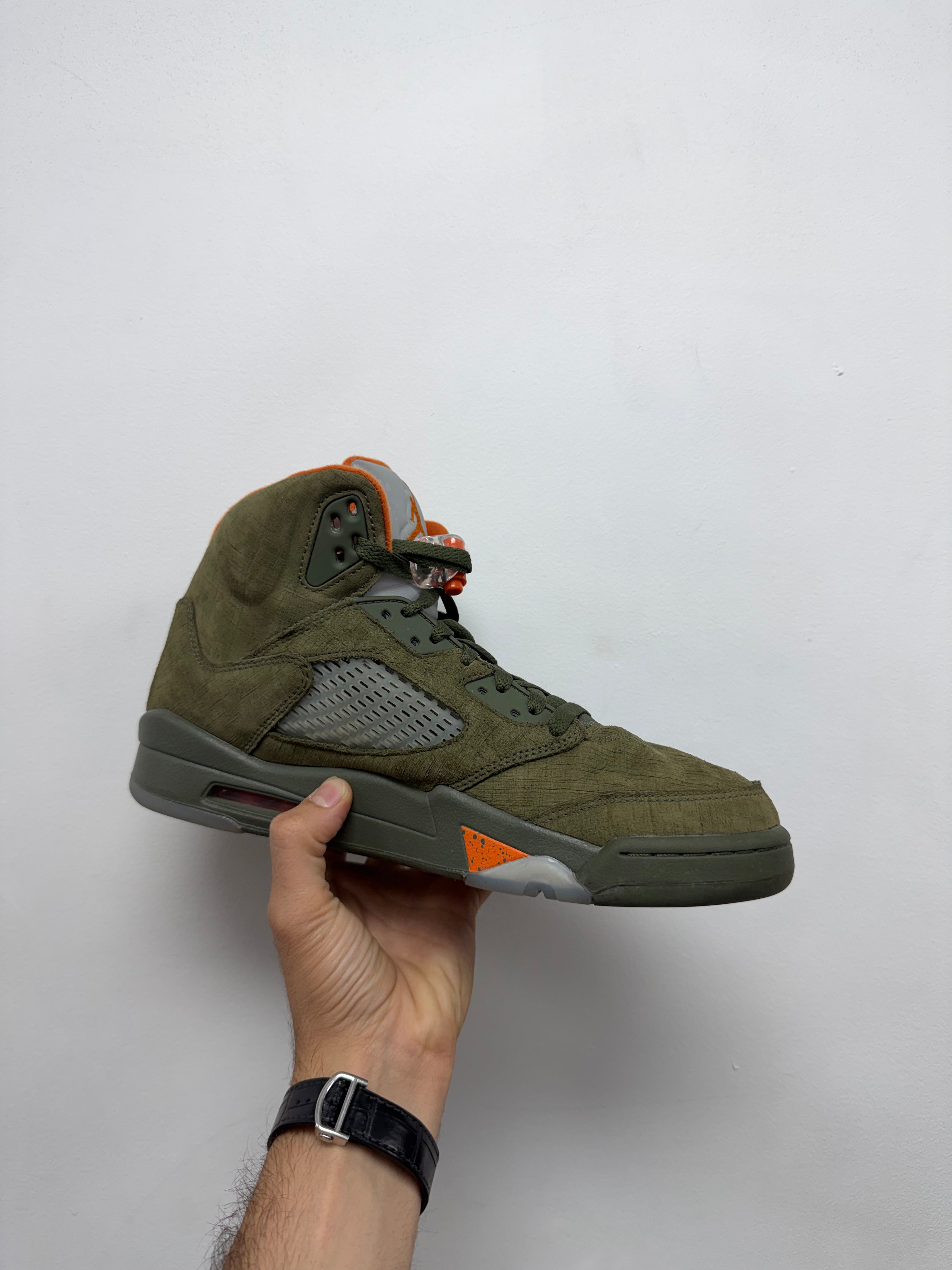 Jordan 5 Olive Sneakers
