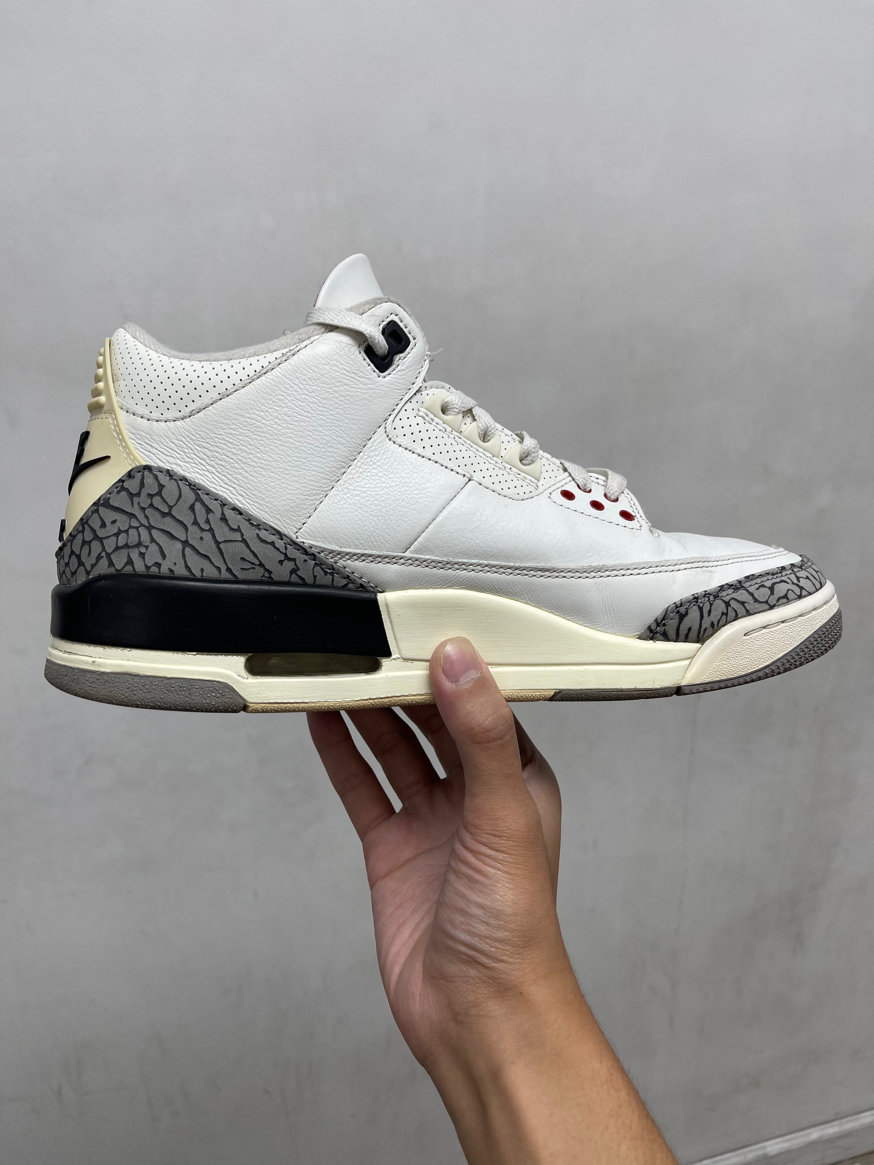NIke Jordan 3 Reimagened White Cement Sneakers
