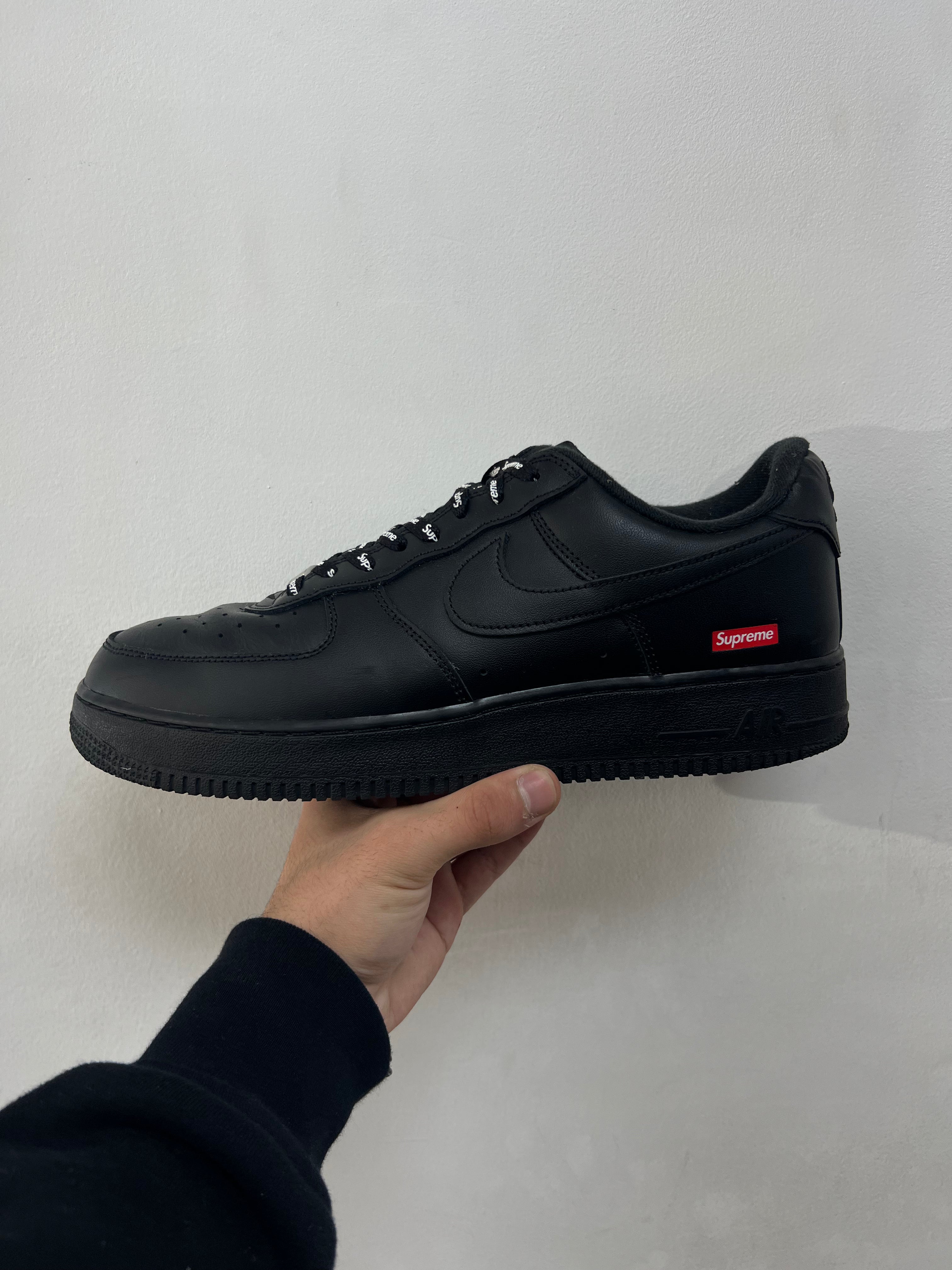 Nike Supreme AF1 Black Sneakers