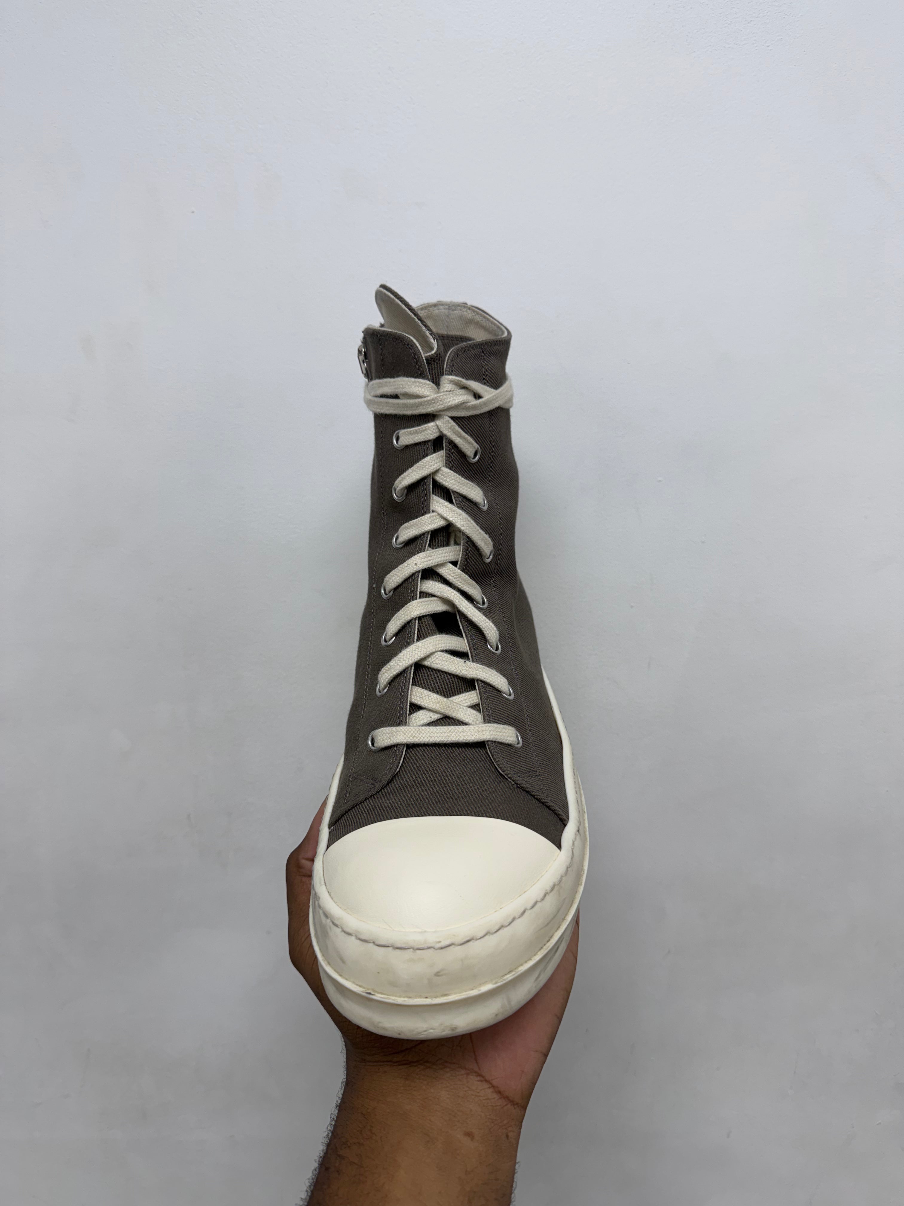 Rick Owens Dust Milk DRKSDHW Hi Sneakers