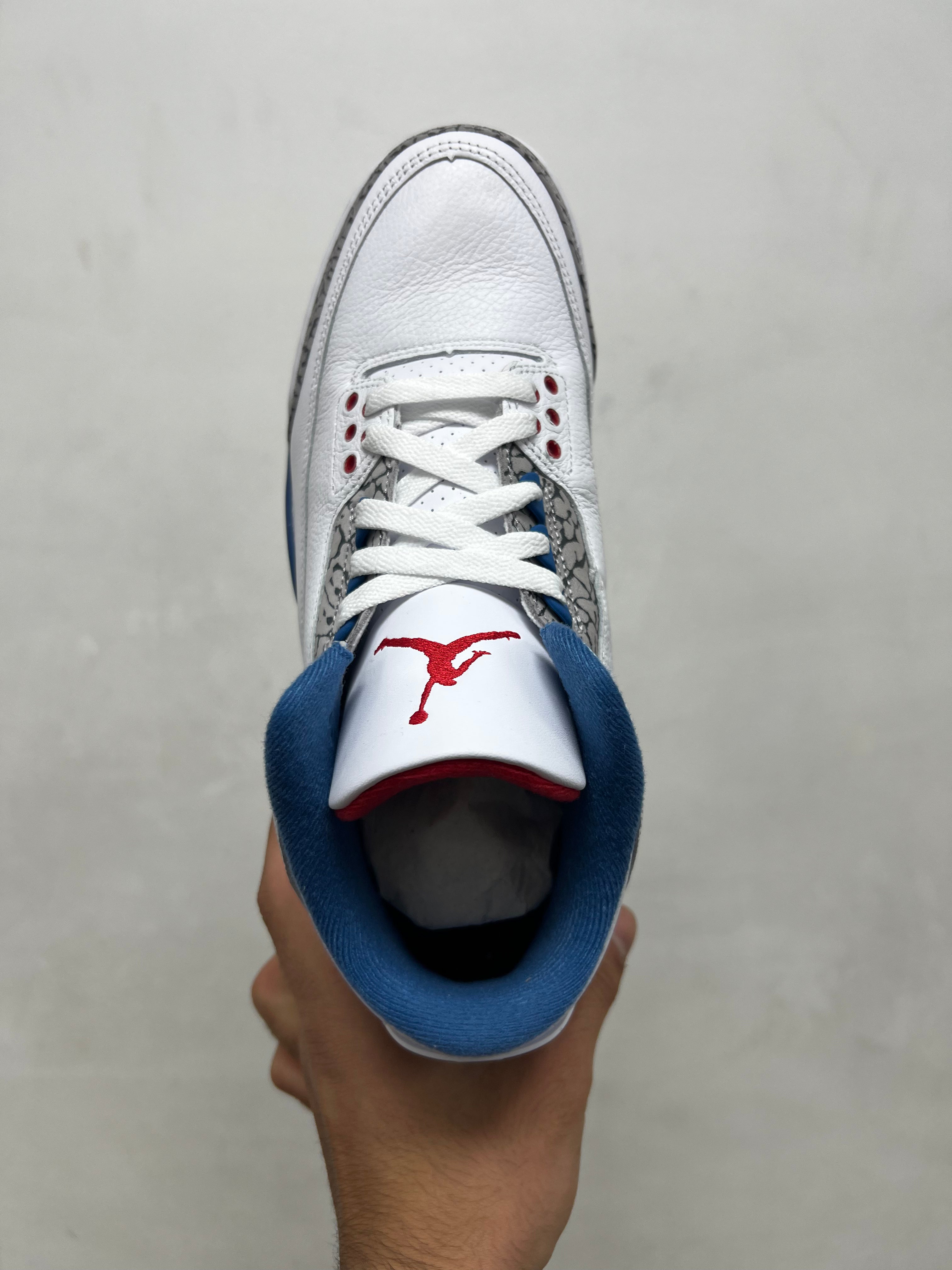 Jordan 3 True Blue Sneakers