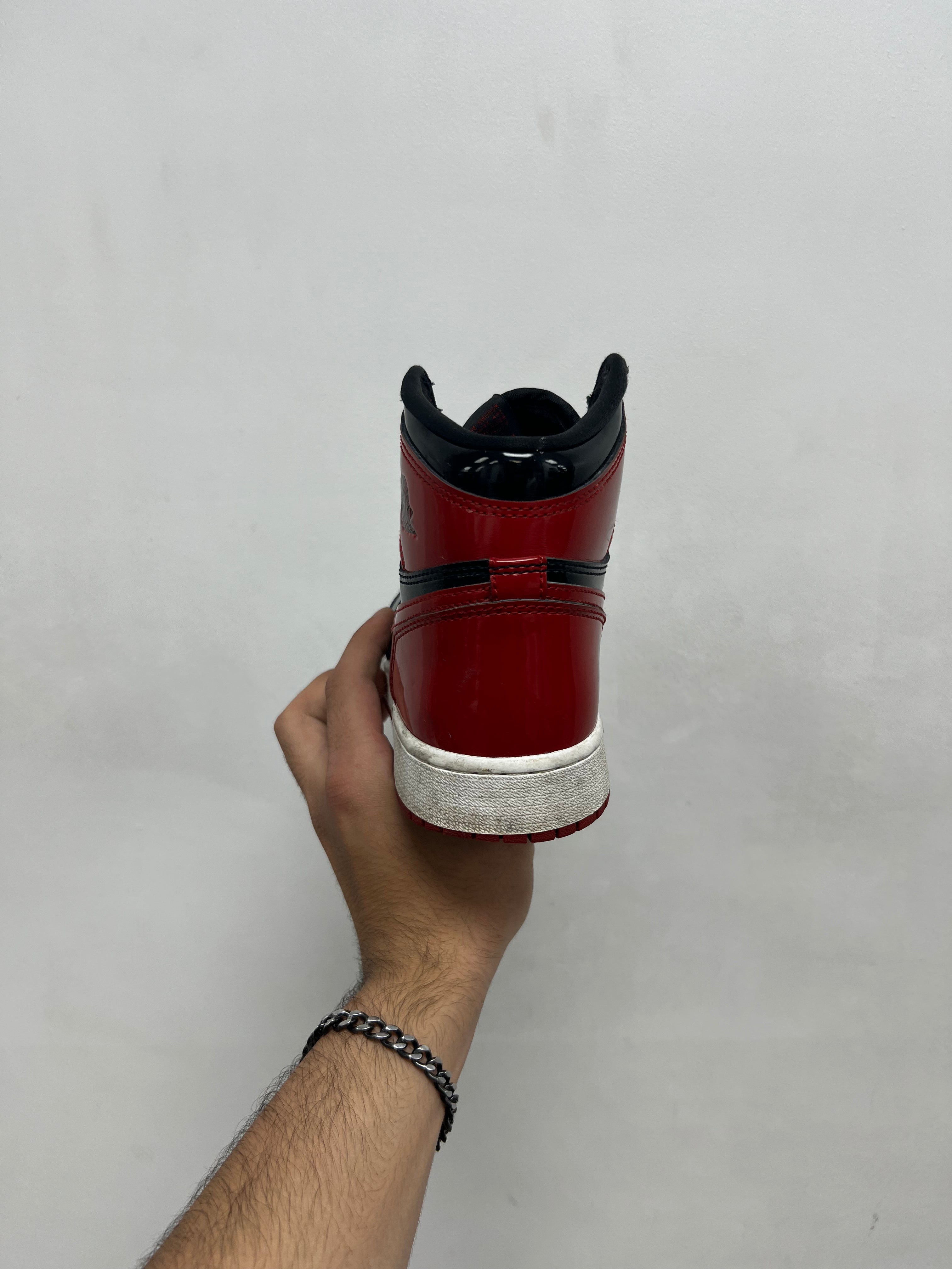 Jordan 1 Patent Bred Sneakers