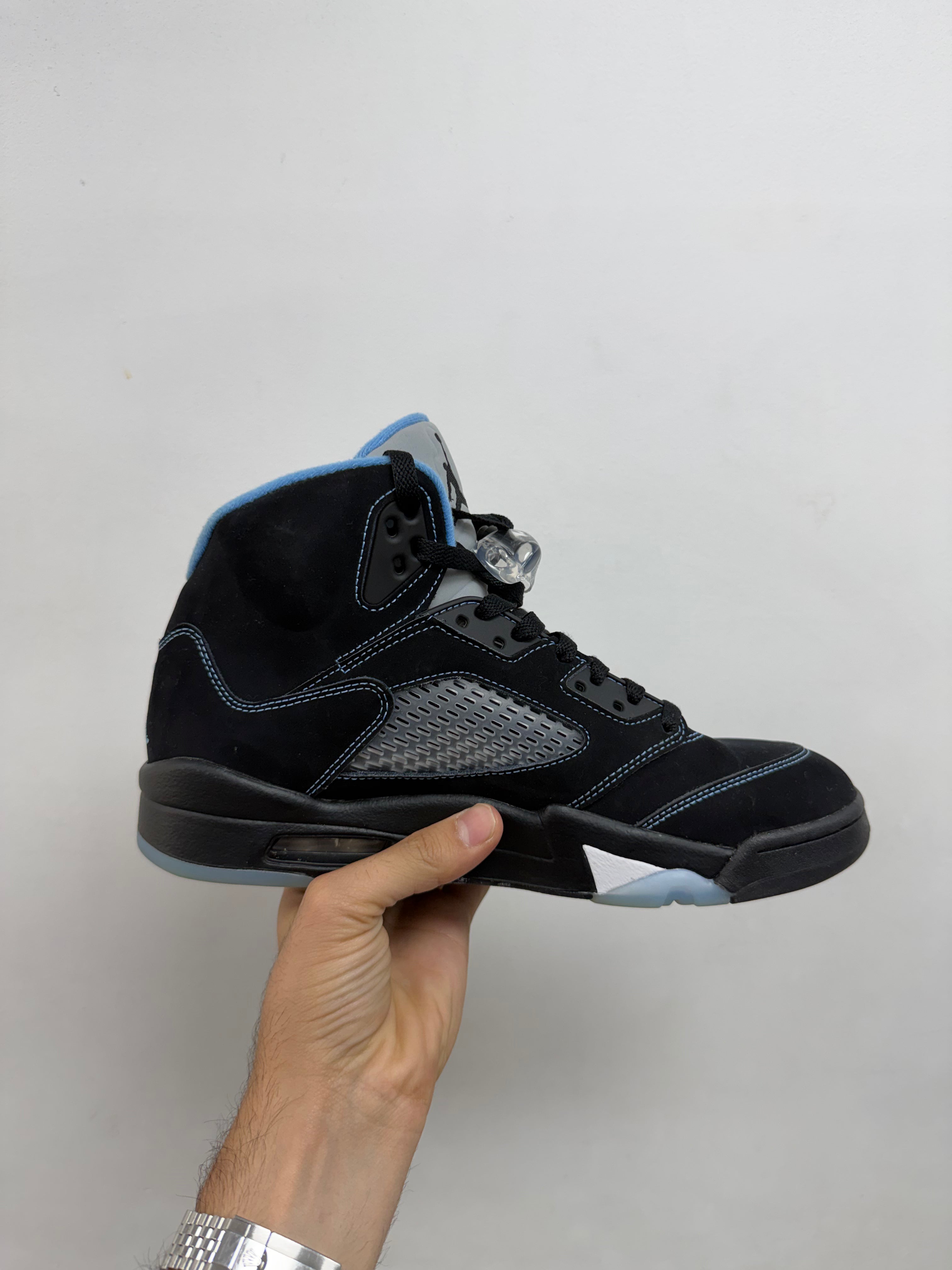 Jordan 5 Black University Blue Sneakers