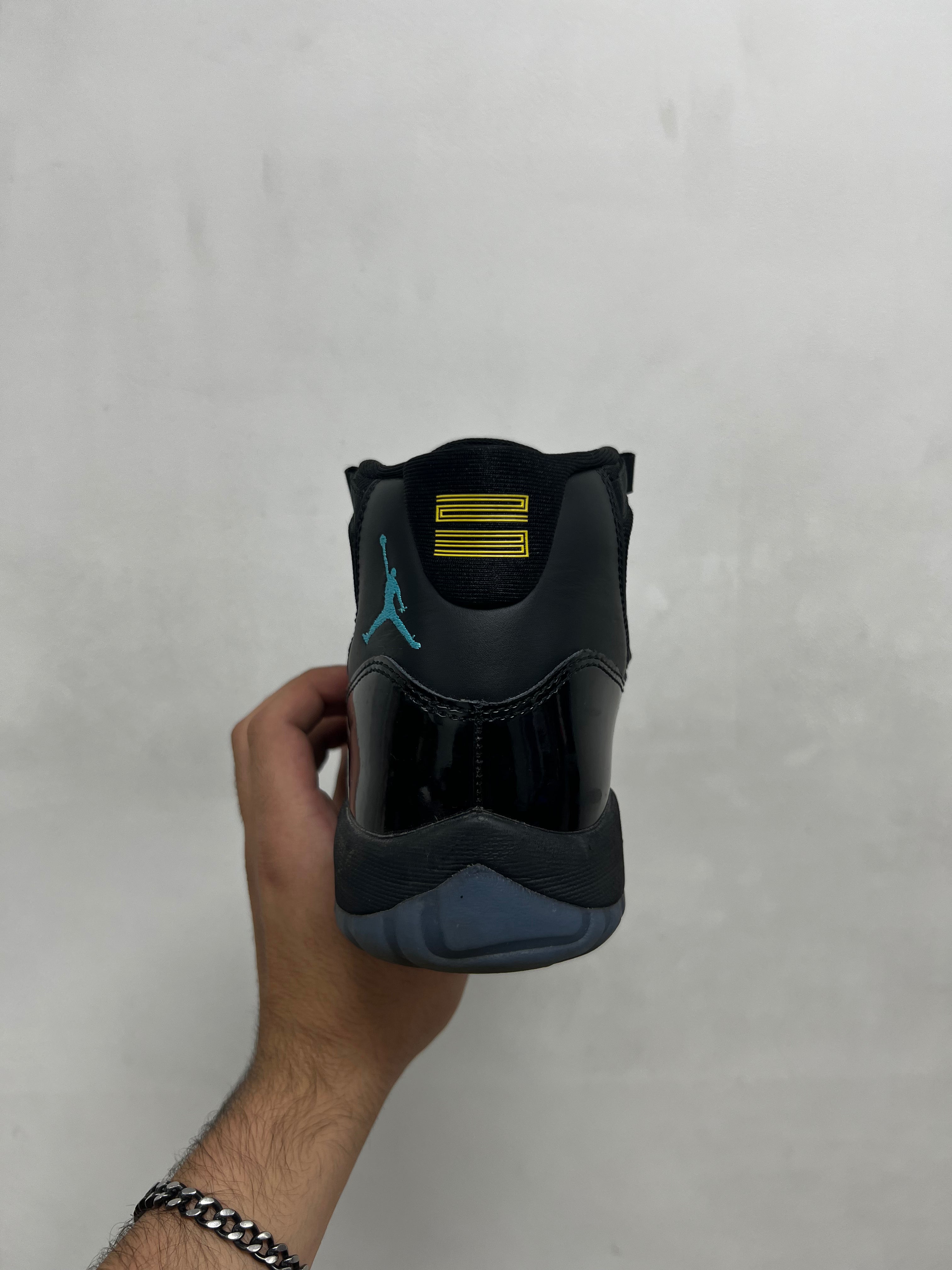 Jordan 11 Gamma Sneakers