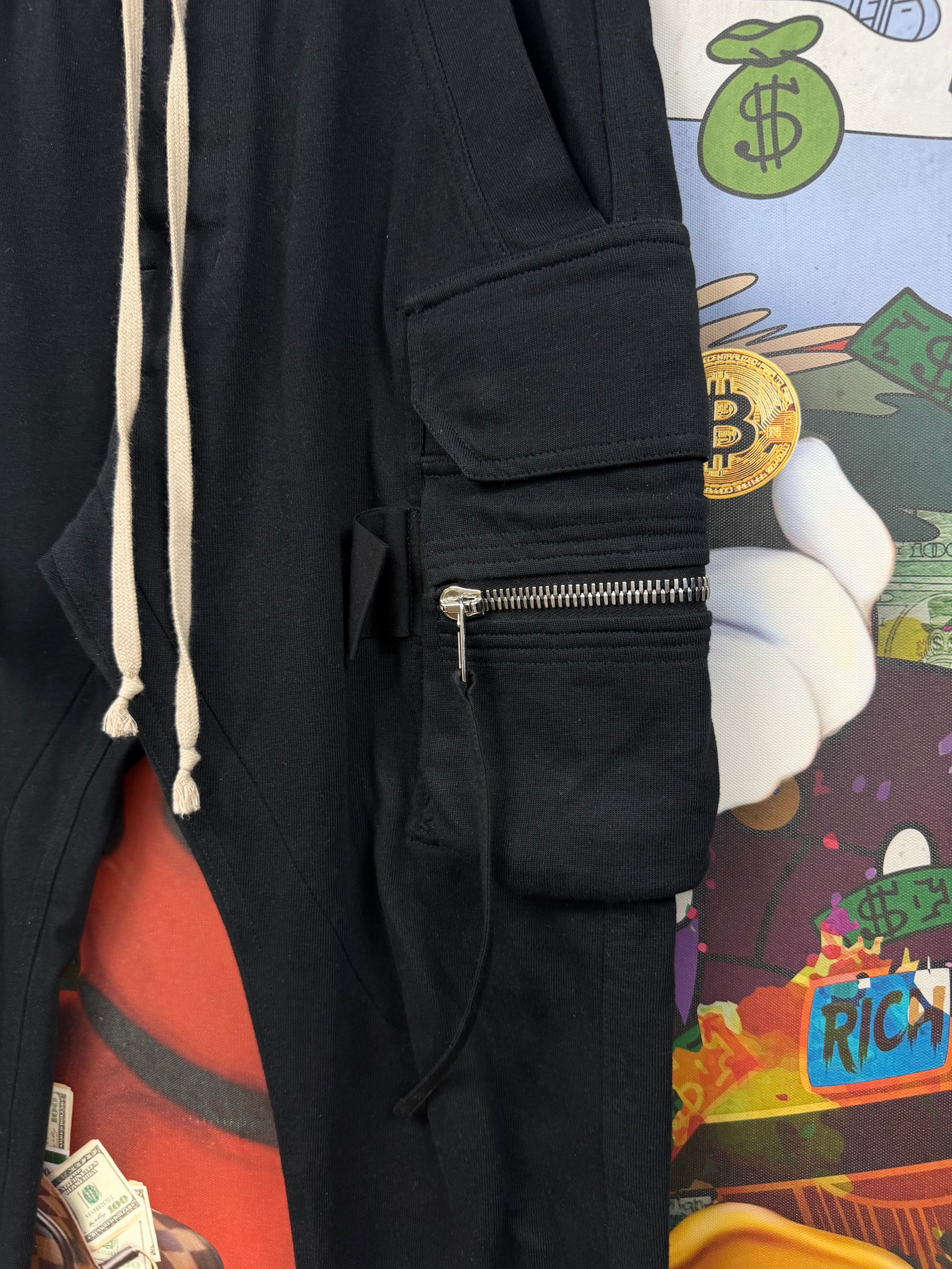 Rick Owens Black Cargo (48) Sweats
