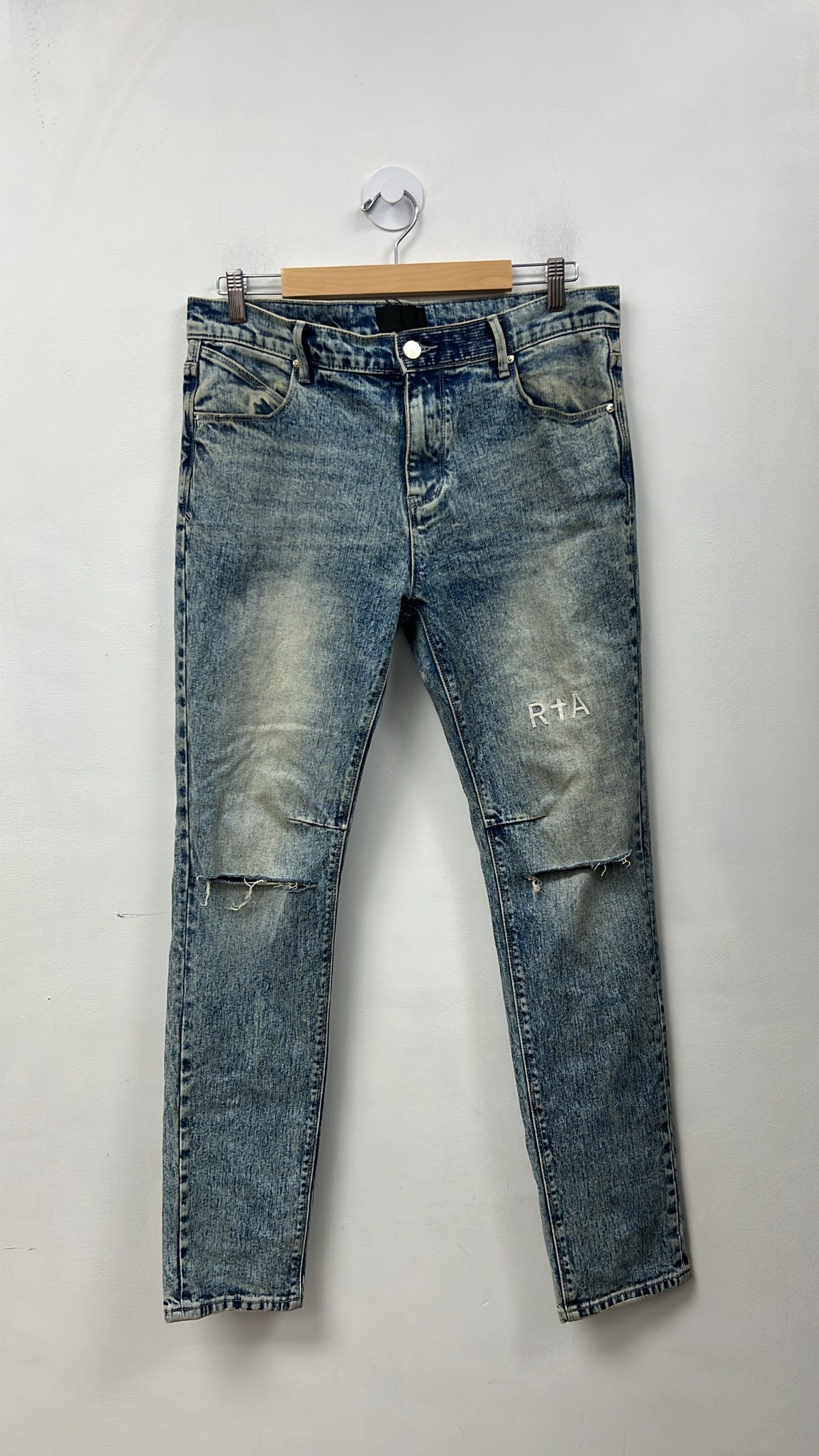 RTA Vintage Wash Embroidered Jeans