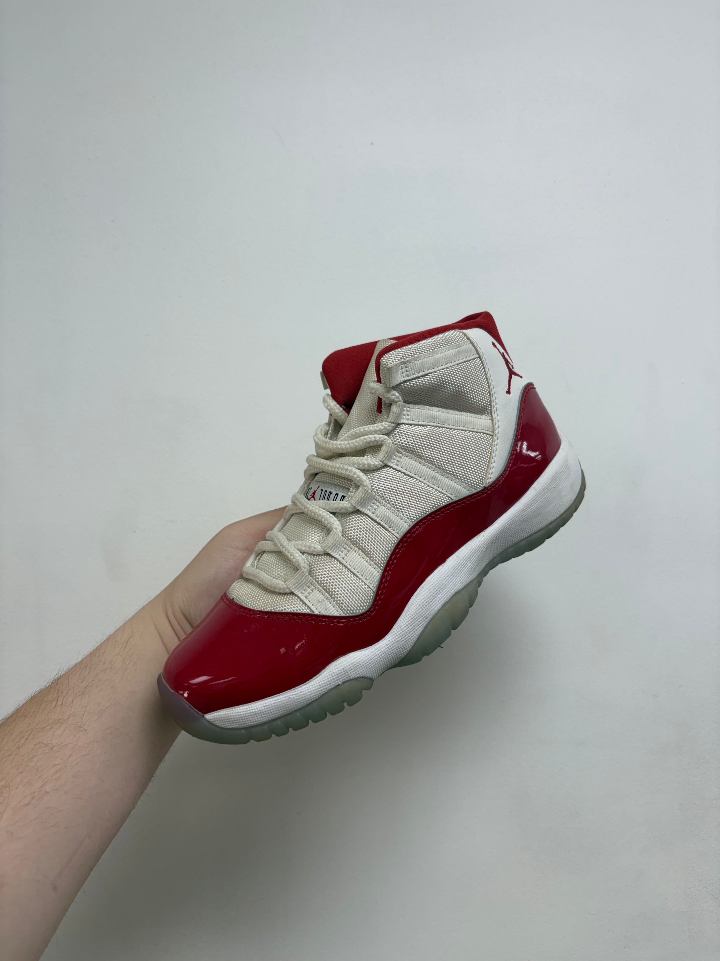 Jordan 11 Cherry Sneakers