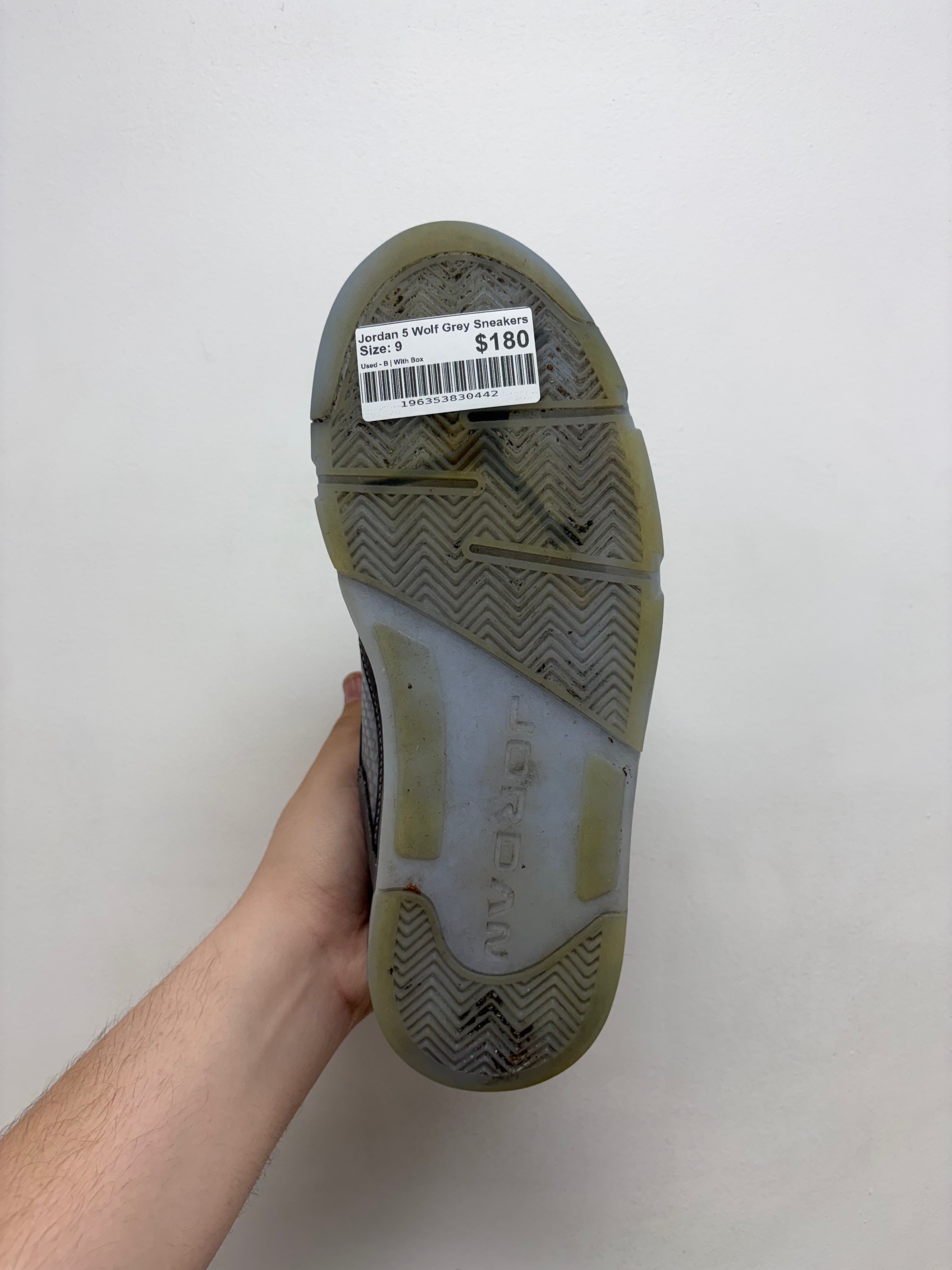 Jordan 5 Wolf Grey Sneakers