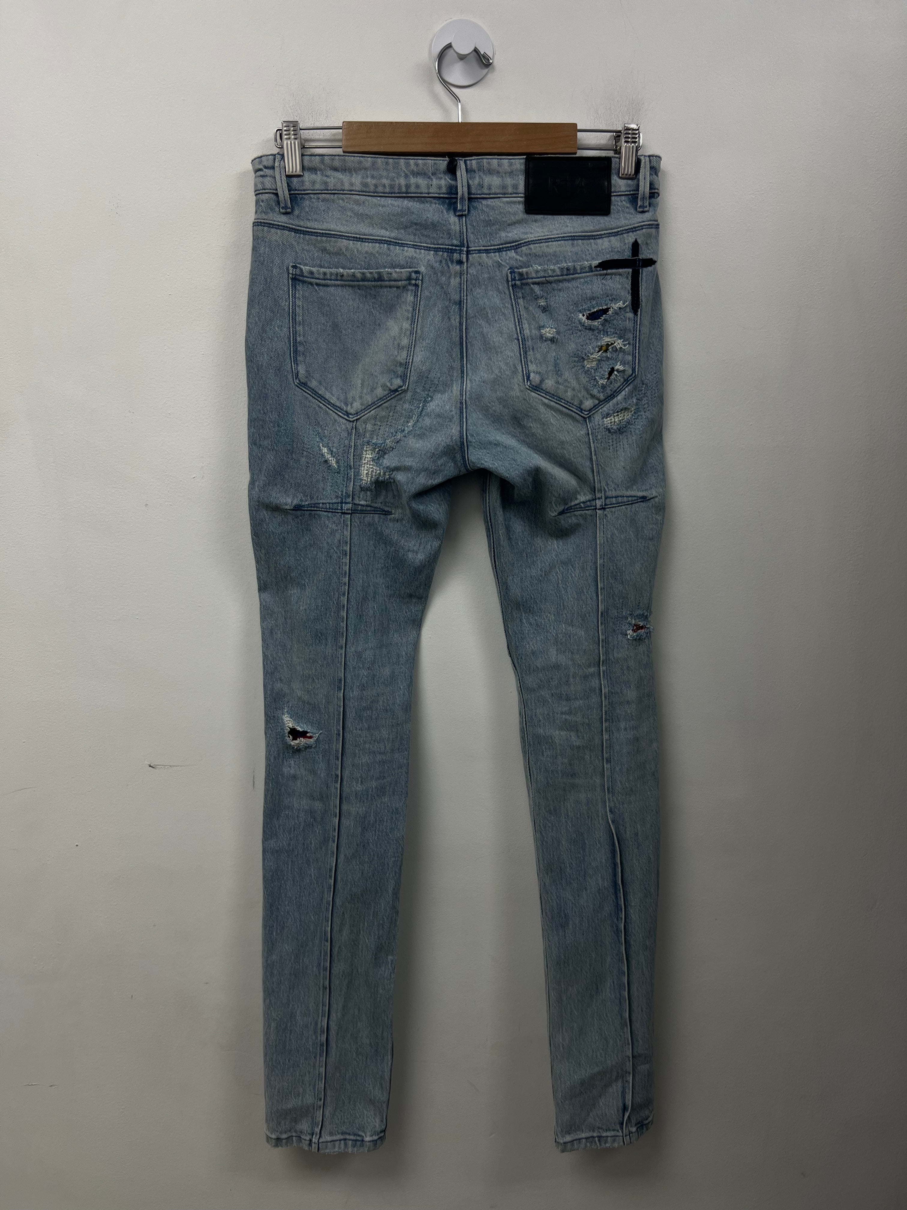 RTA Light Wash Distressed Jeans