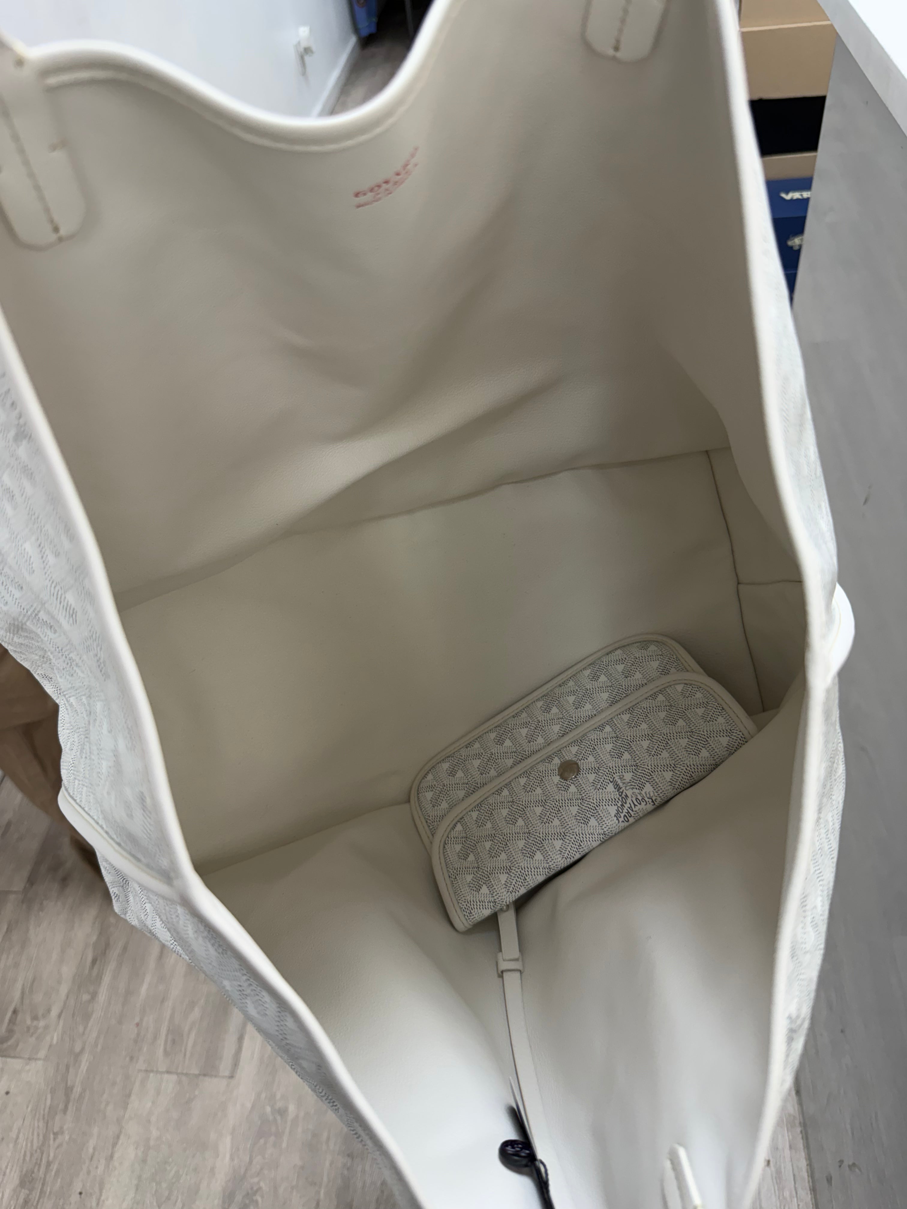Goyard White Saint Louis Tote Bag