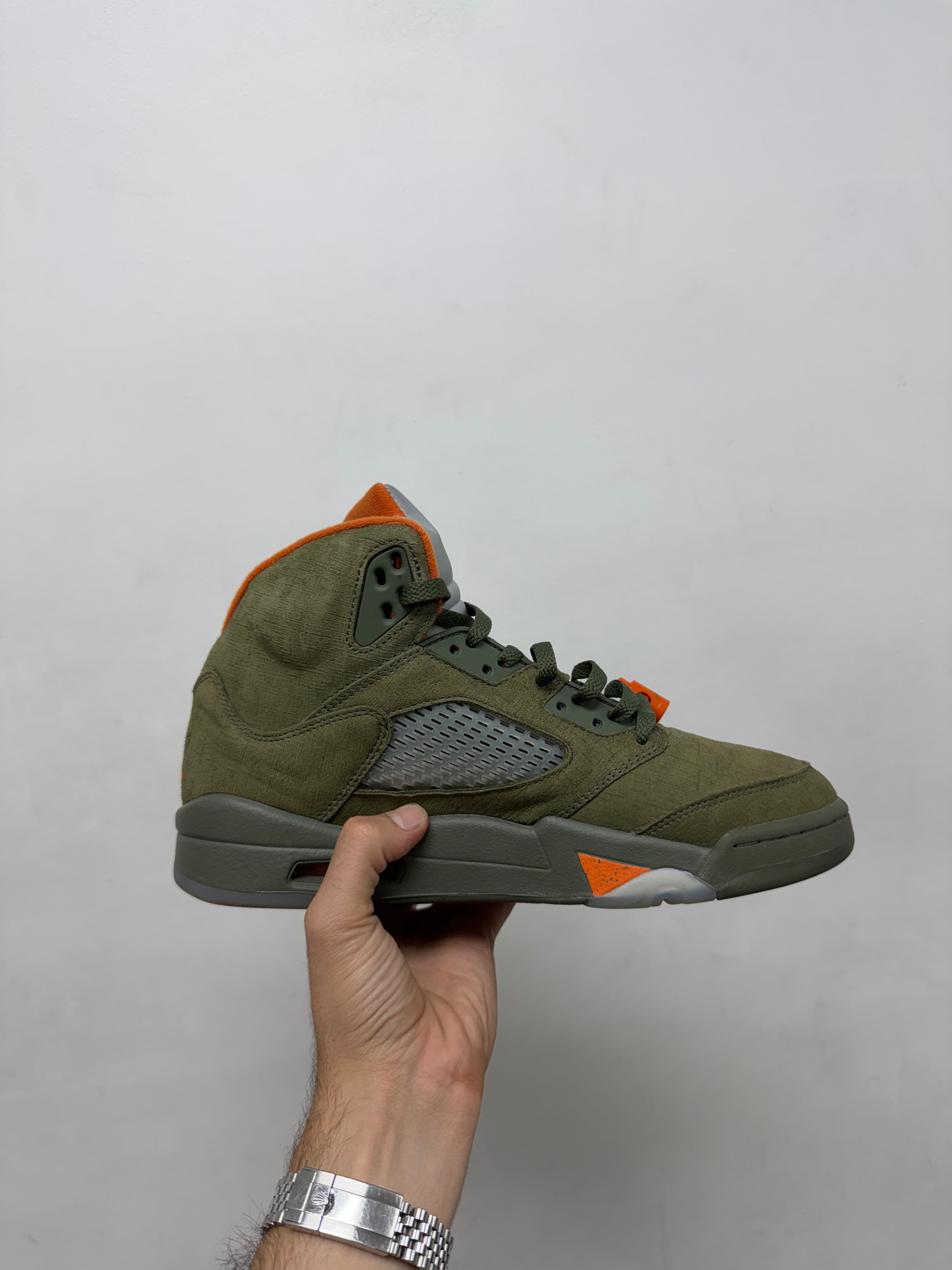 Jordan 5 Olive Sneakers
