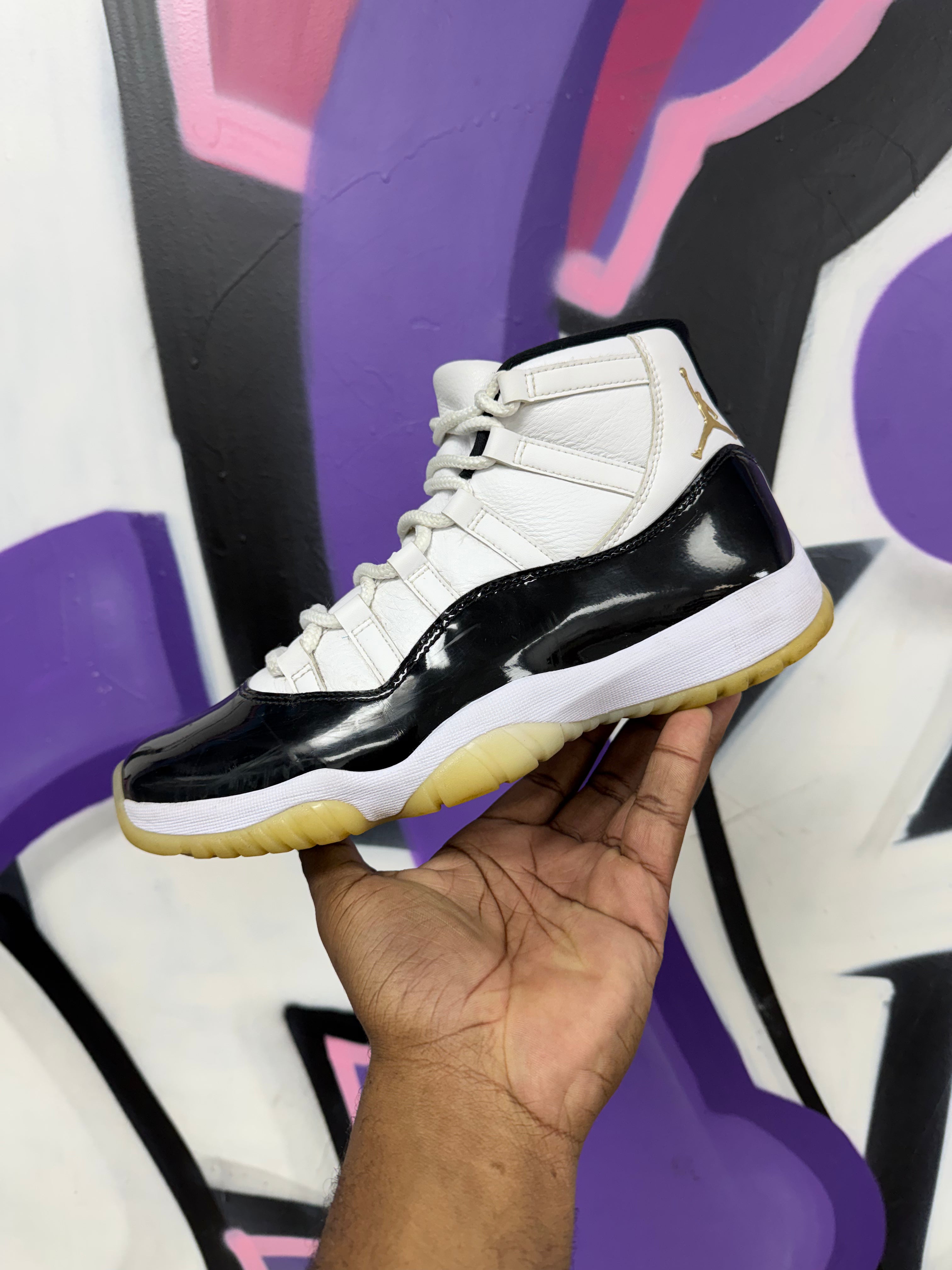 Jordan 11 DMP Sneakers