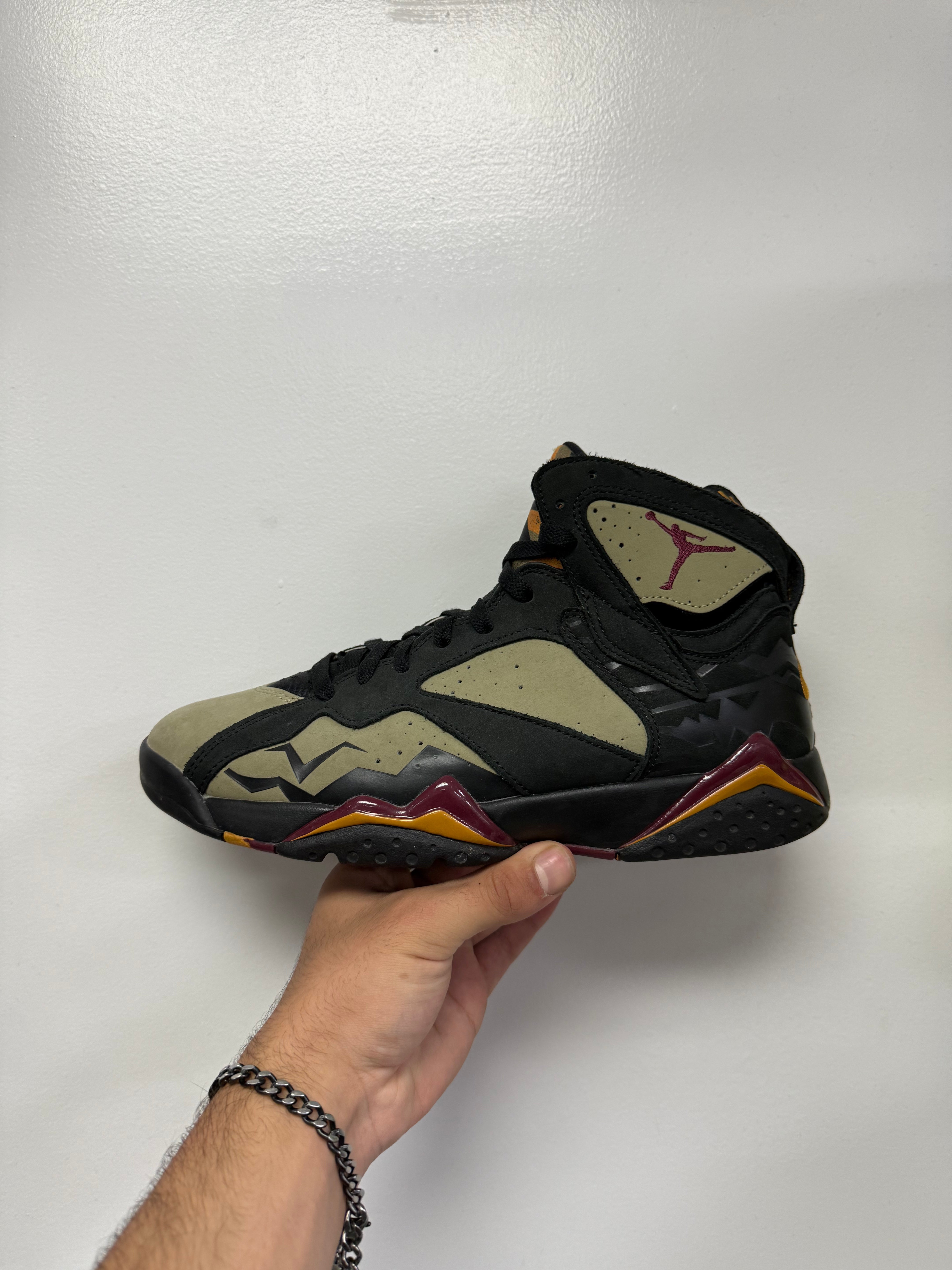 Jordan 7 Patta Olive Sneakers