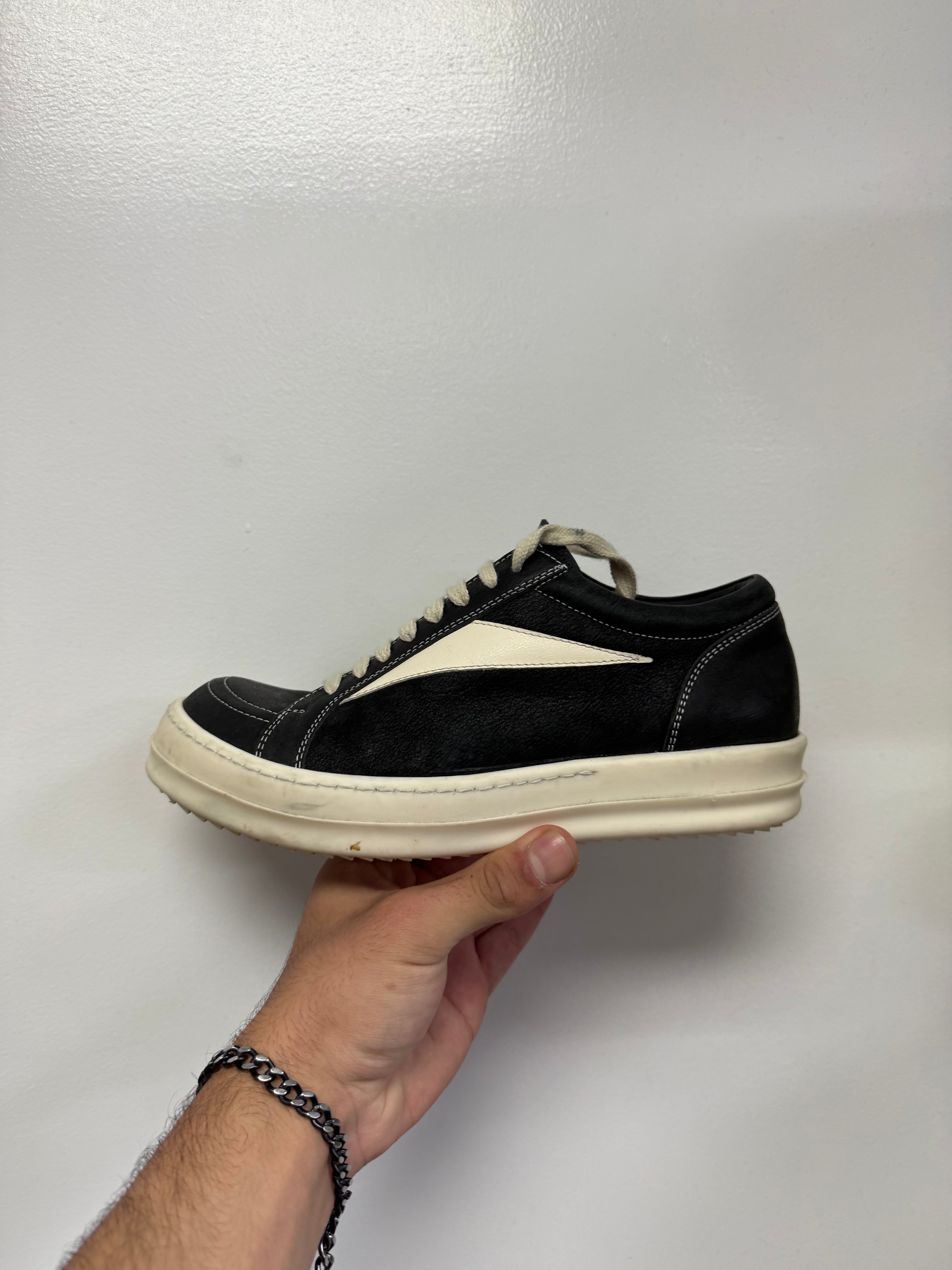 Rick Owens Black Vintage Mainline Low Sneakers