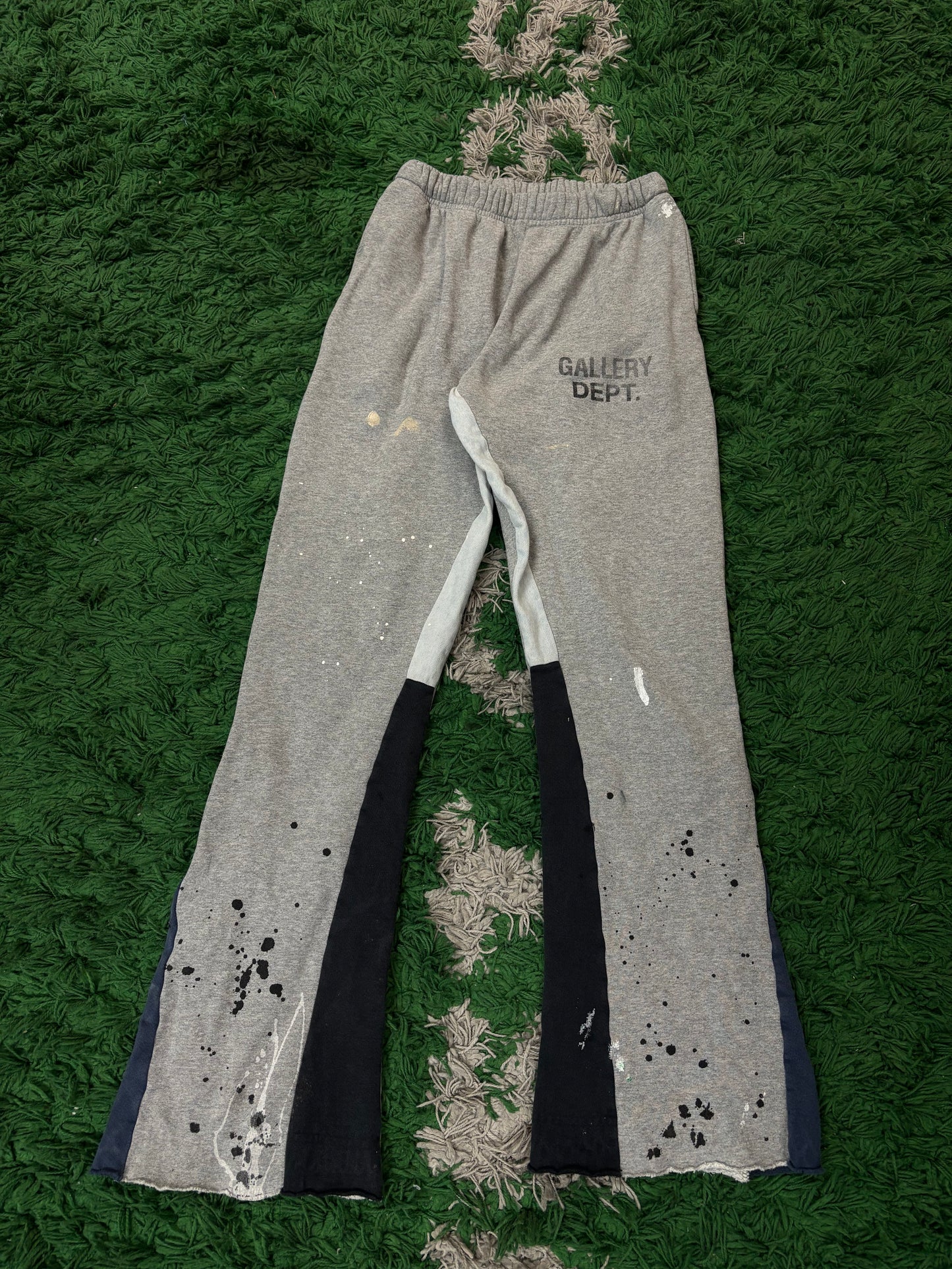 Gallery Dept Grey Paint Flare Sweats Used
