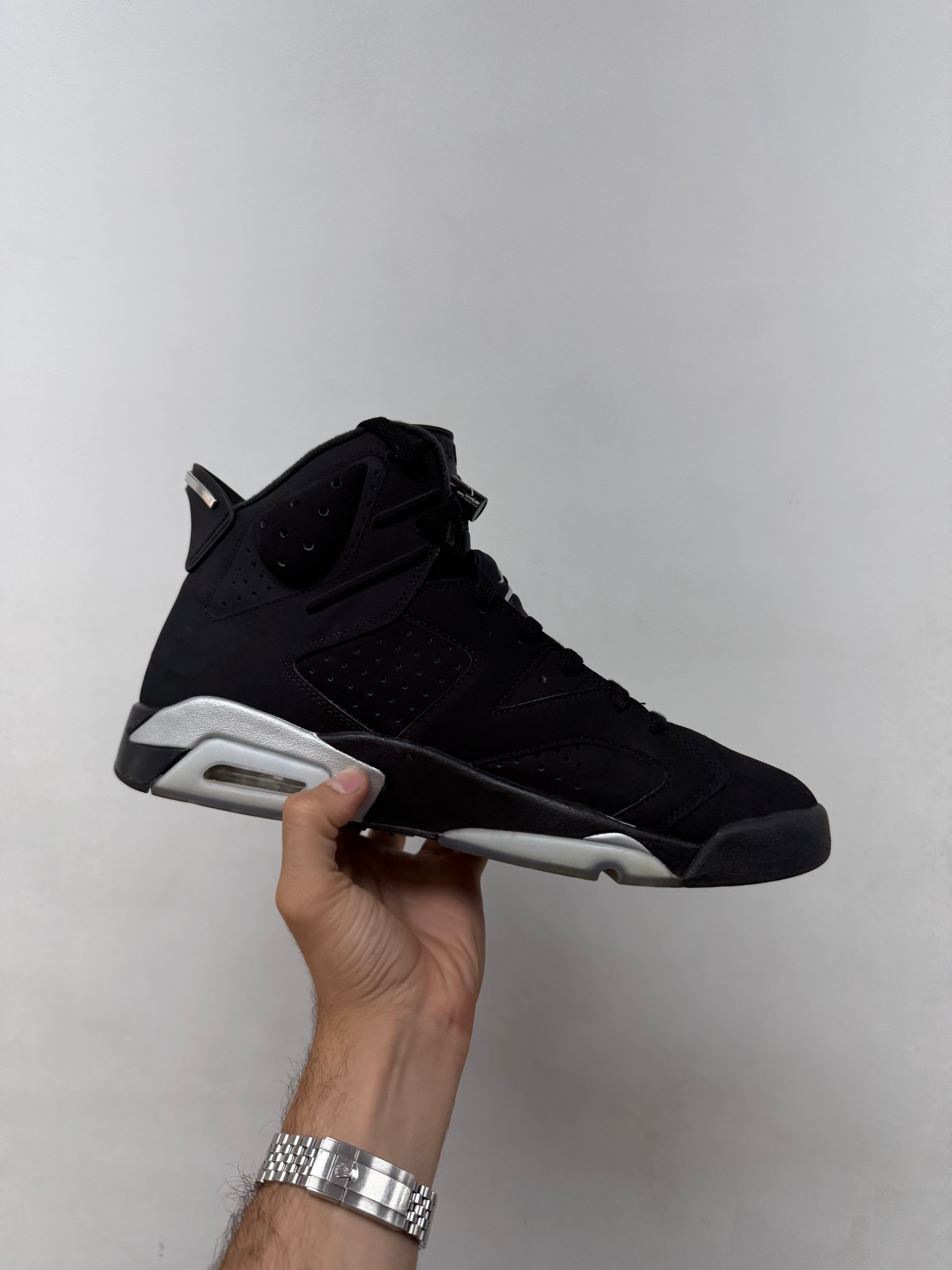 Jordan 6 Chrome Sneakers
