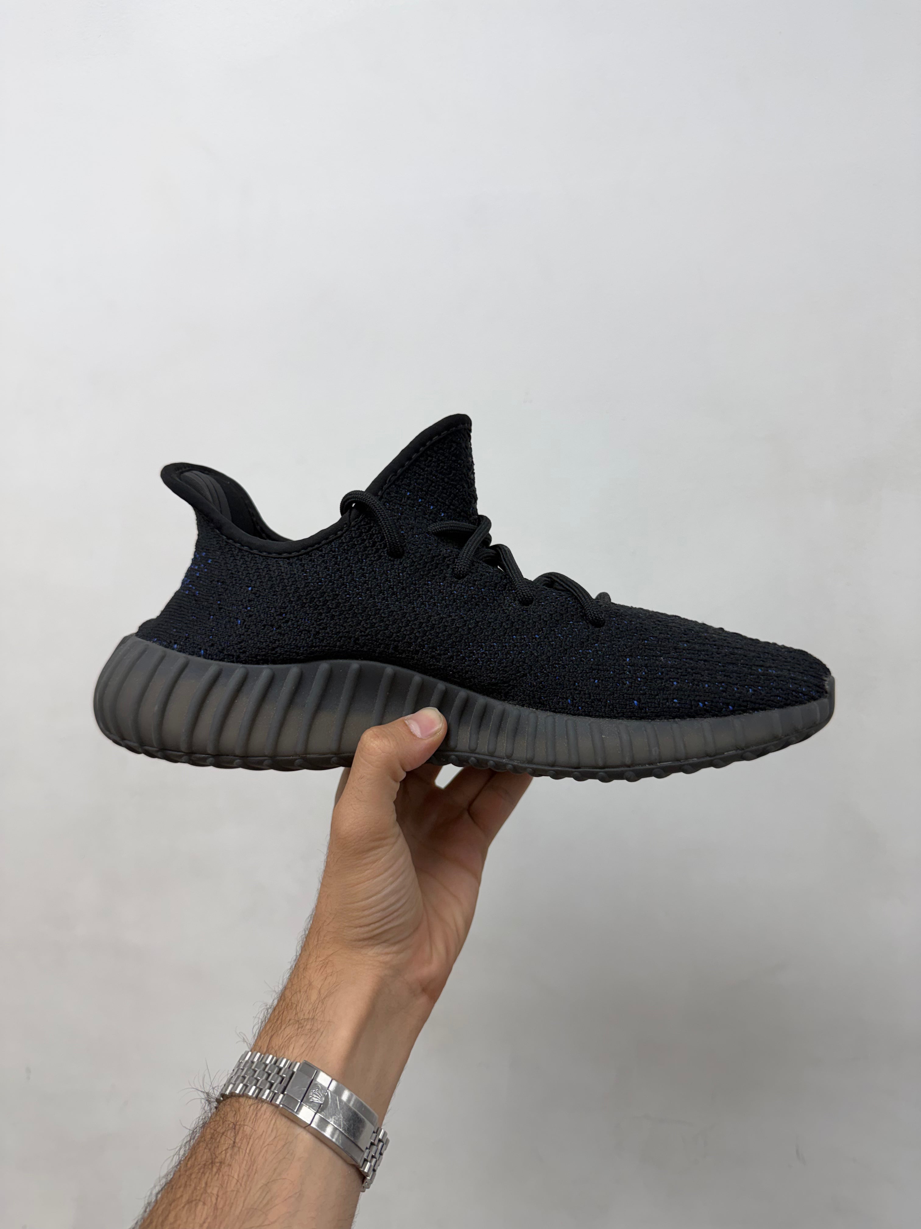 YZY 350 Dazzling Sneakers
