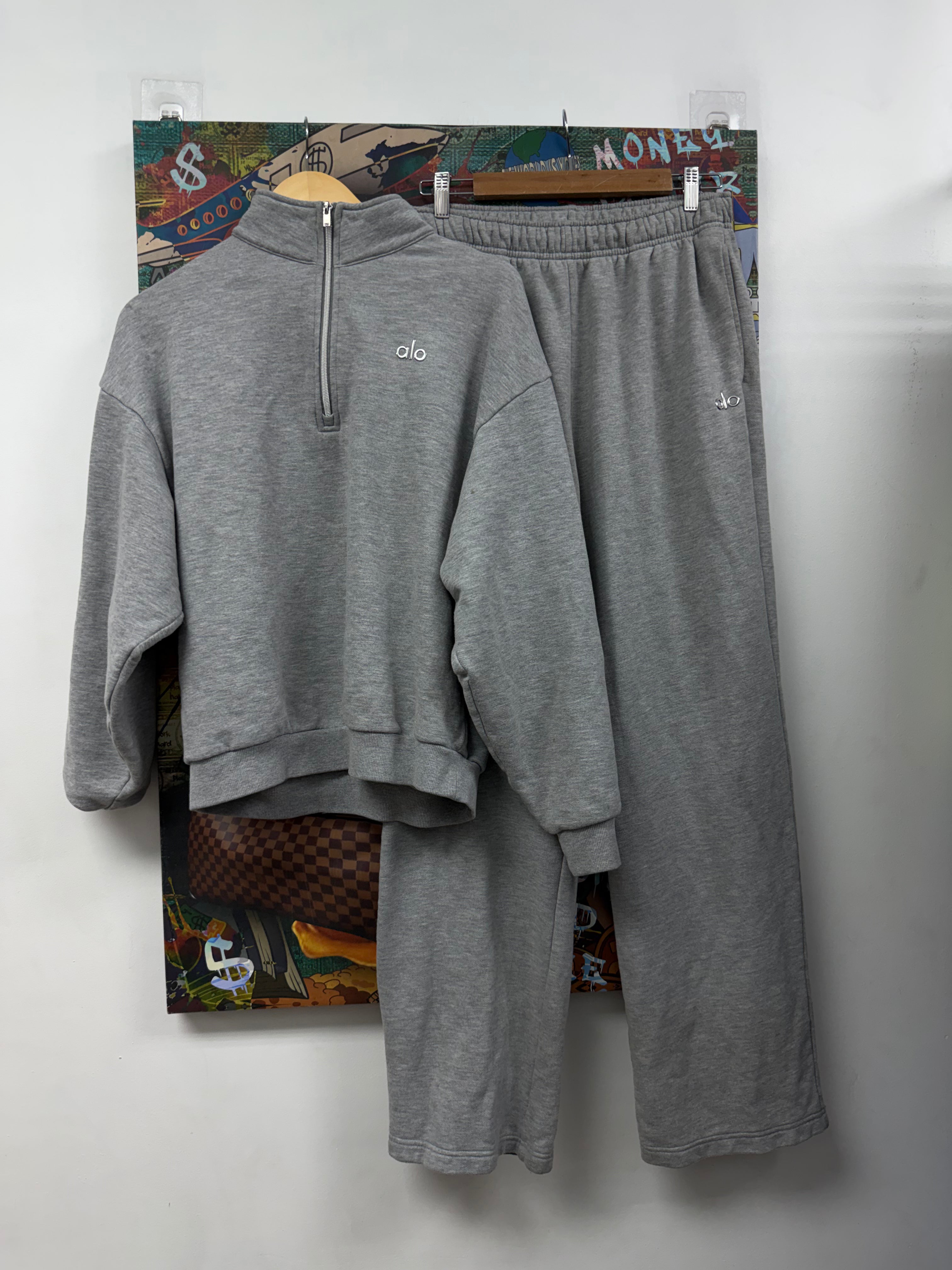 ALO Grey Silver Set Quarter Zip