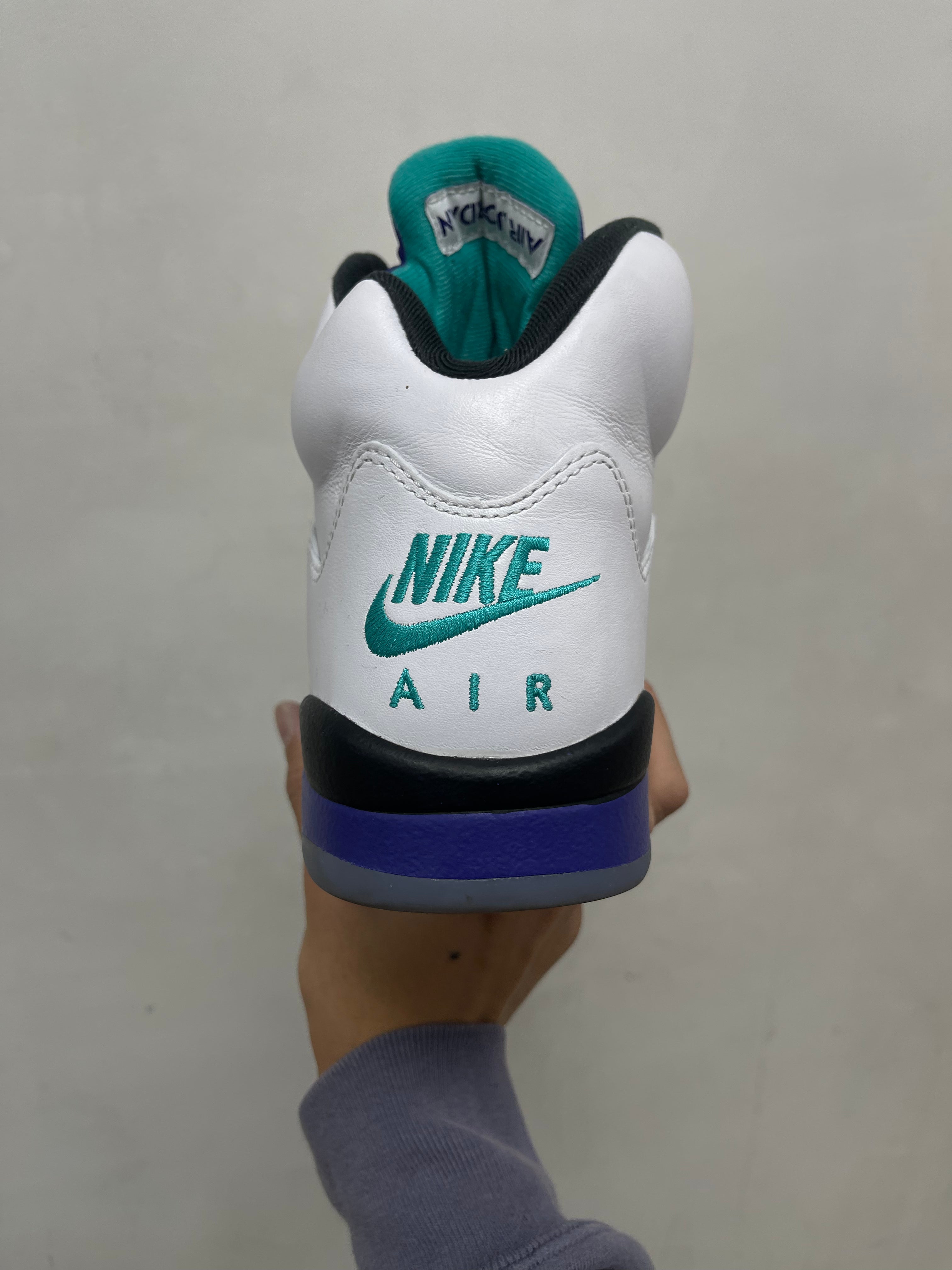 Jordan 5 Grape Sneakers