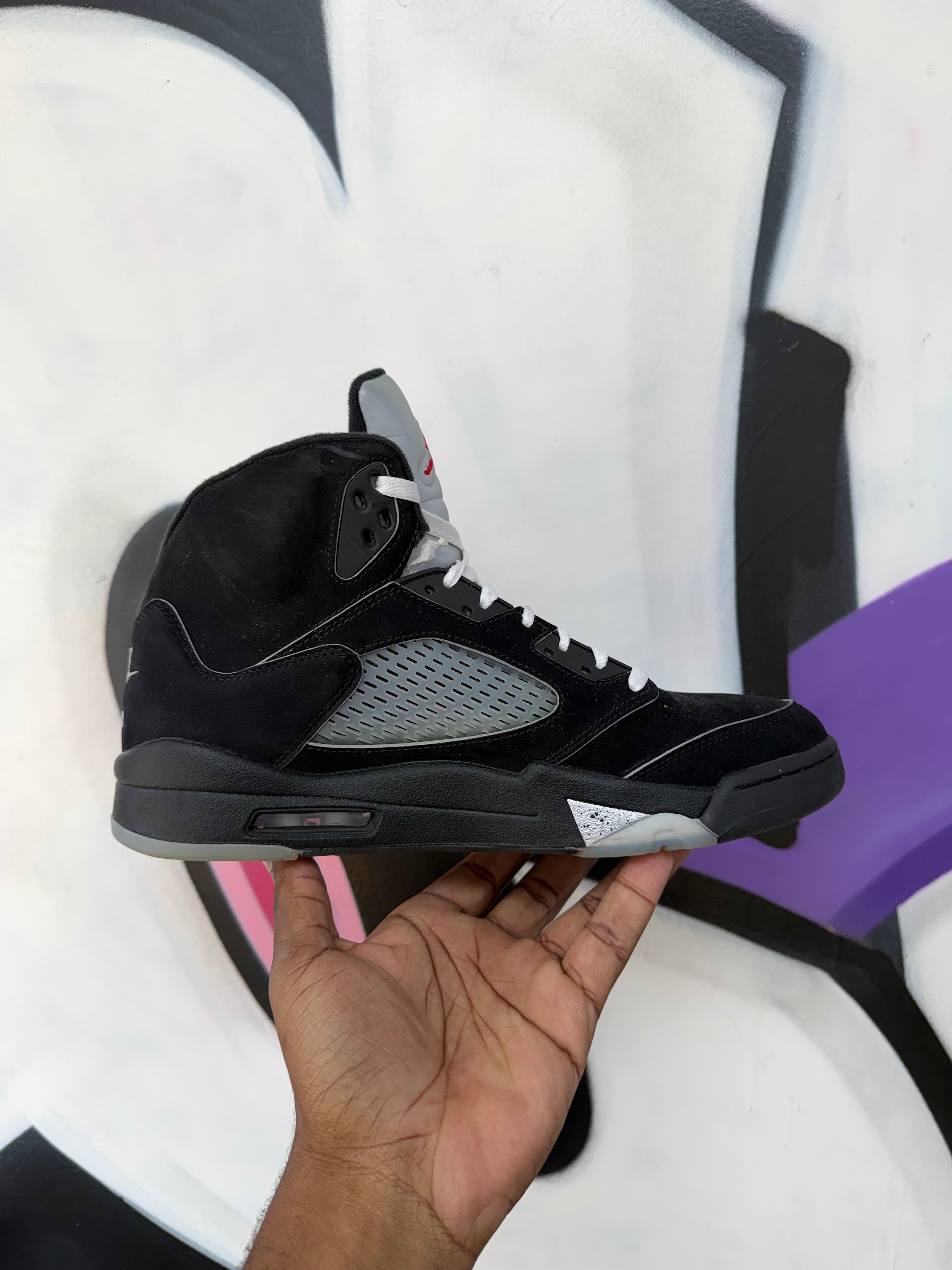 Jordan 5 Black Metallic Sneakers