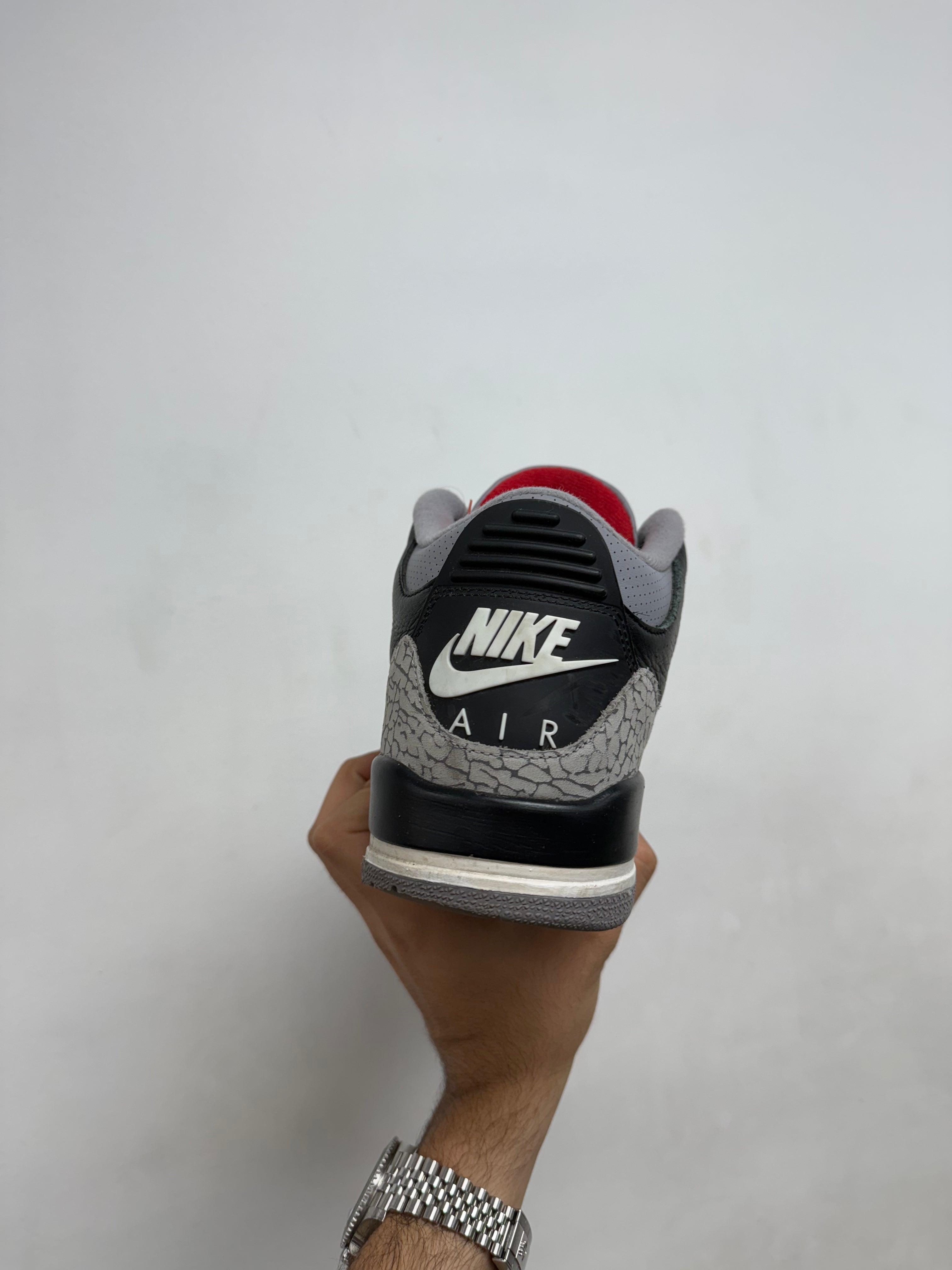 Jordan 3 Black Cement Sneakers