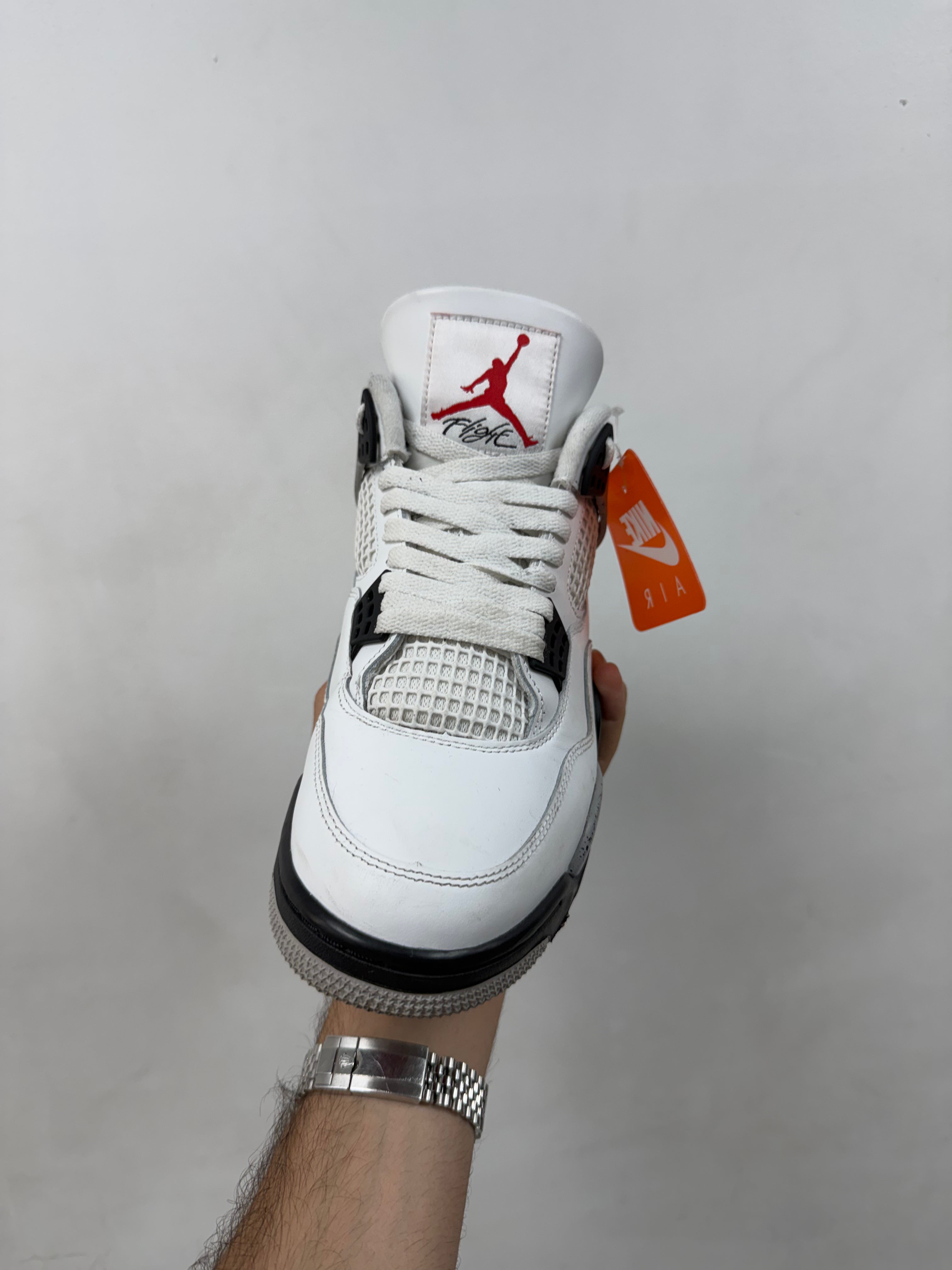 Jordan 4 White Cement Sneakers