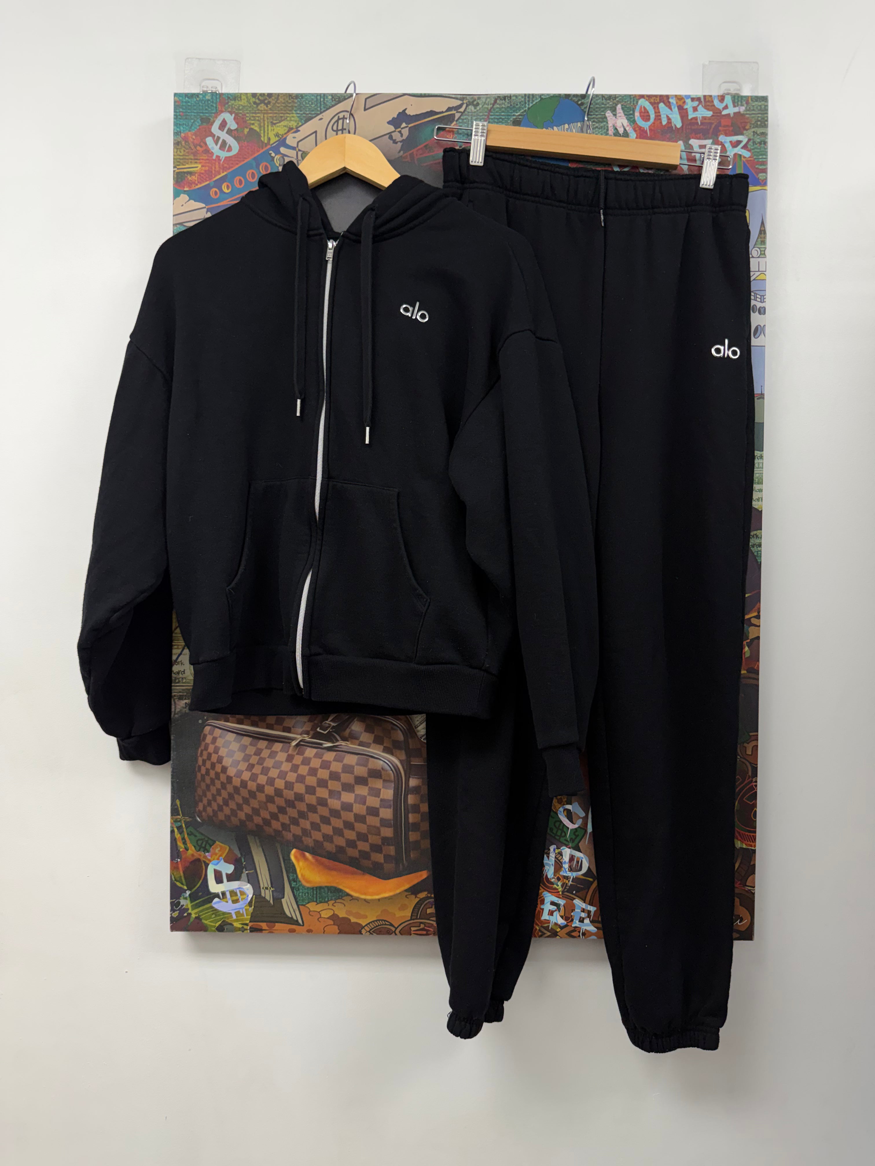 ALO Black Accolade Zip Up Sweatsuit