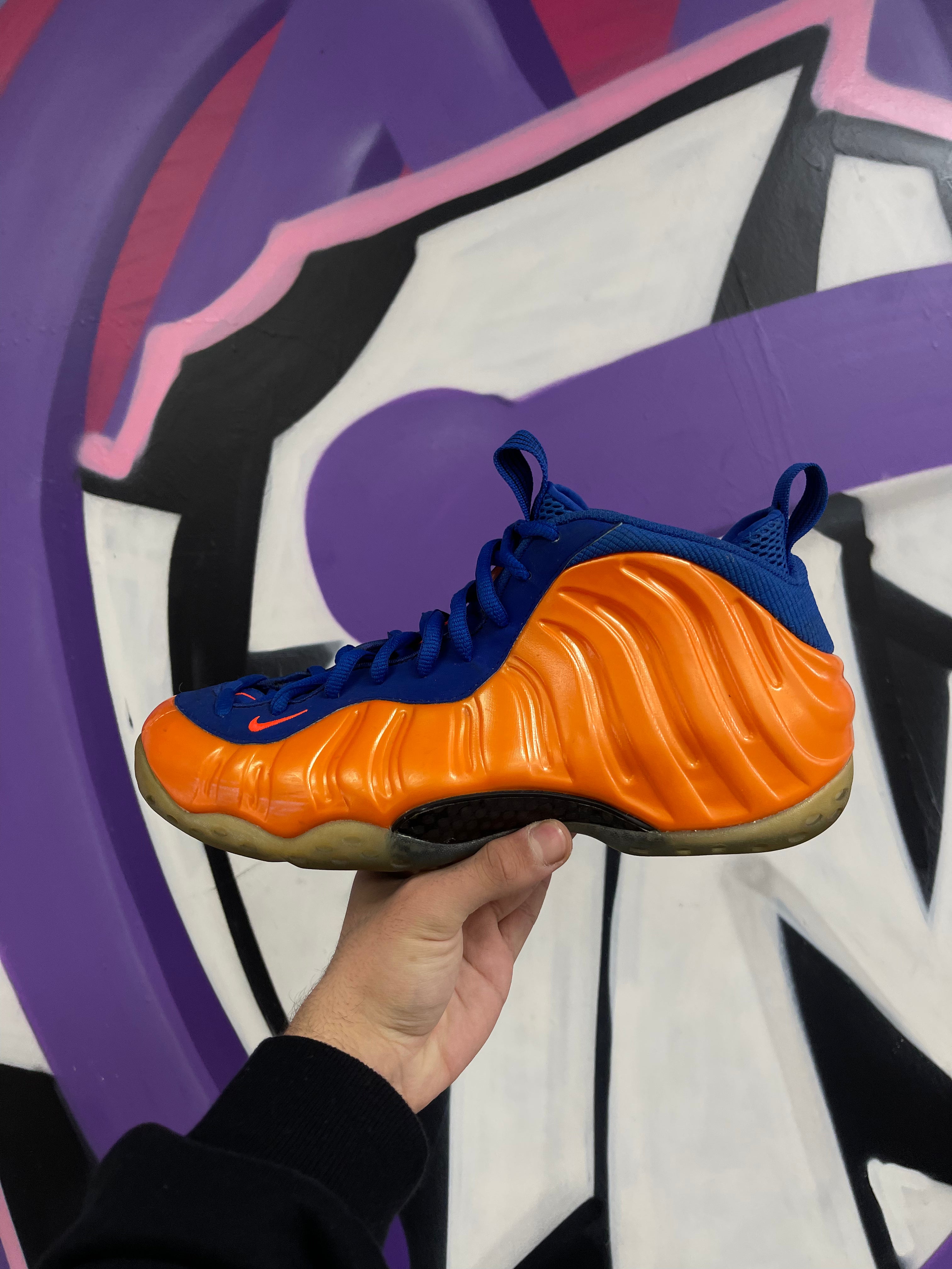 Nike Foamposite Knicks Sneakers