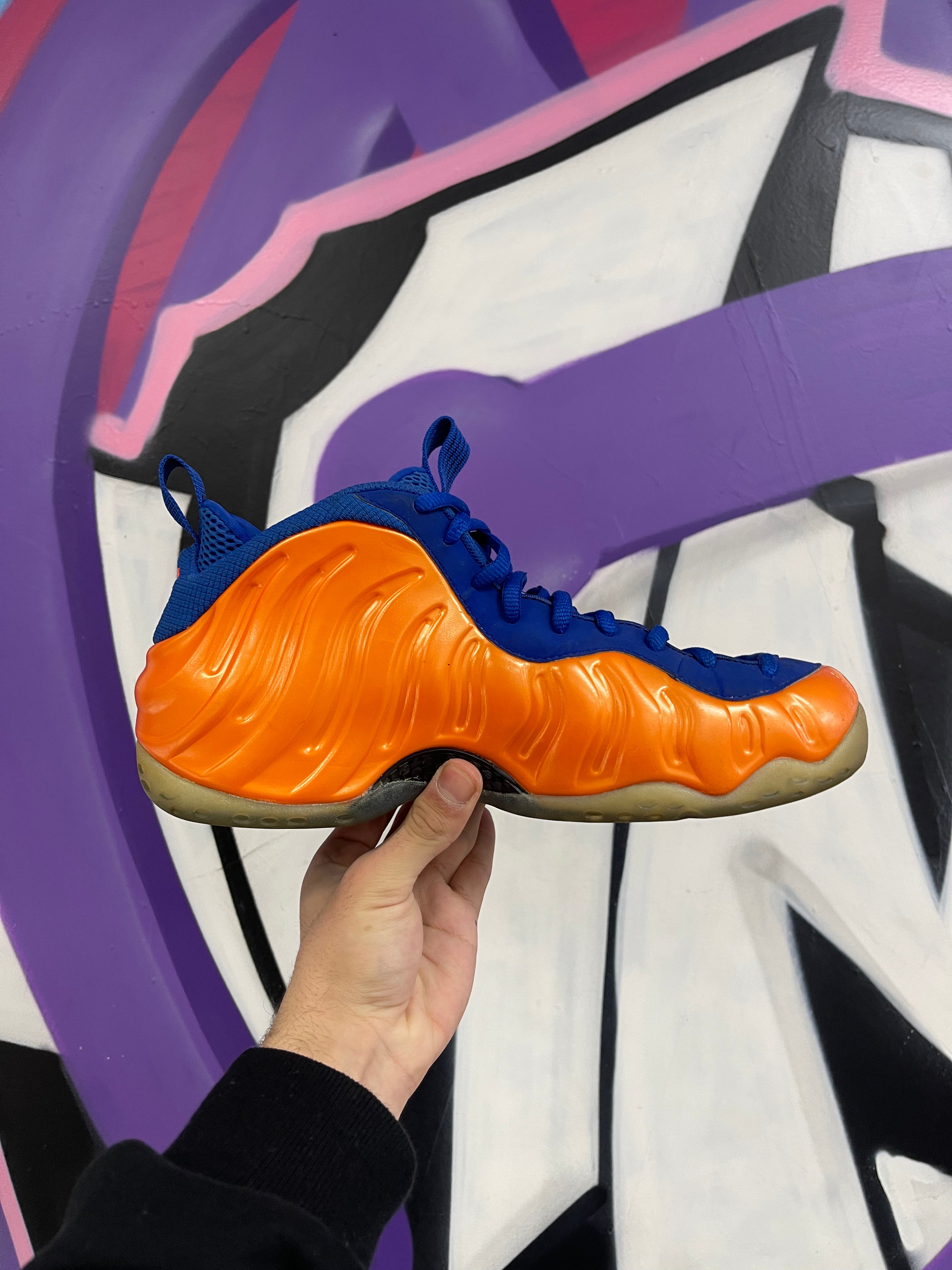 Nike Foamposite Knicks Sneakers