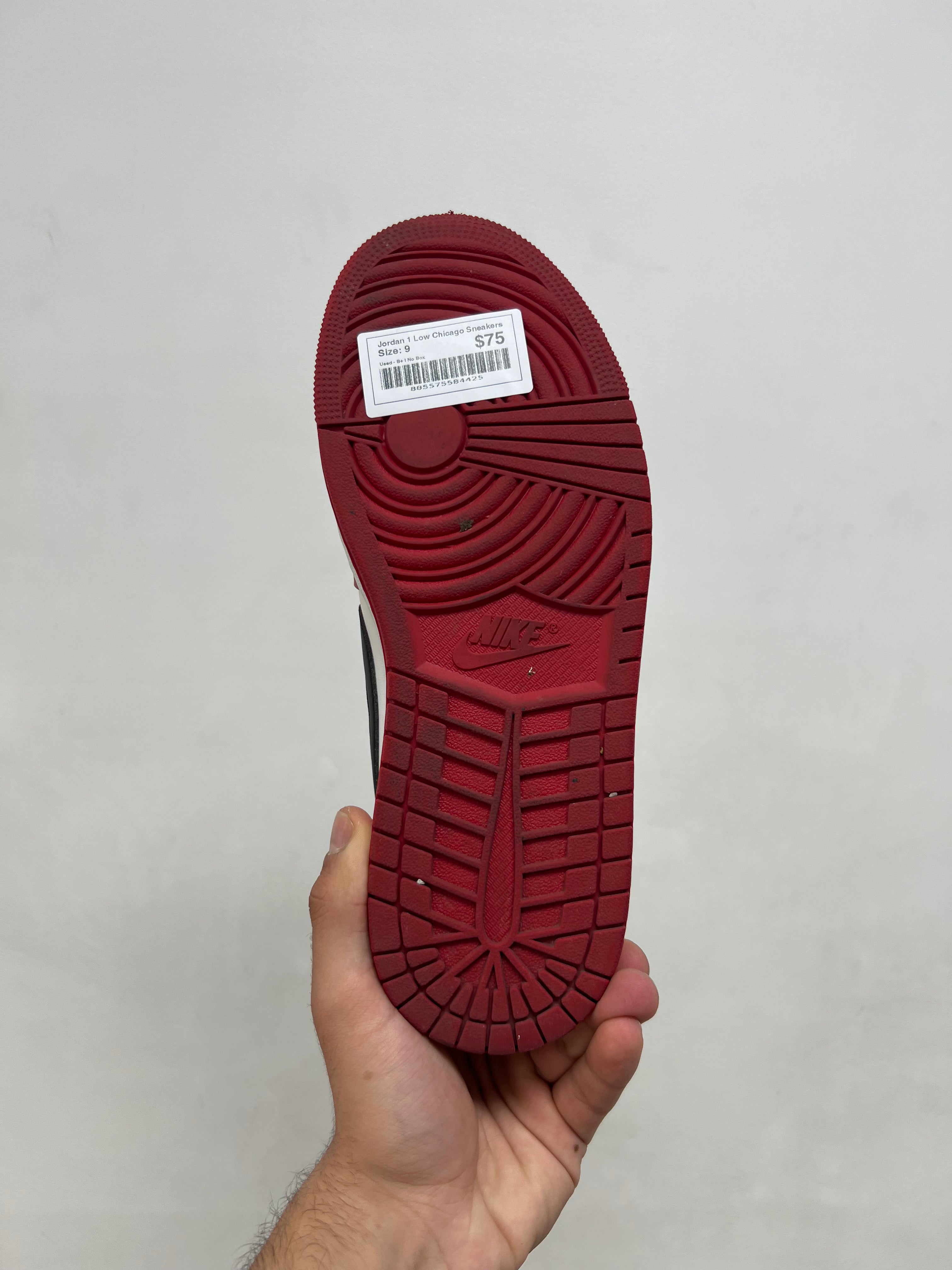 Jordan 1 Low Chicago Sneakers