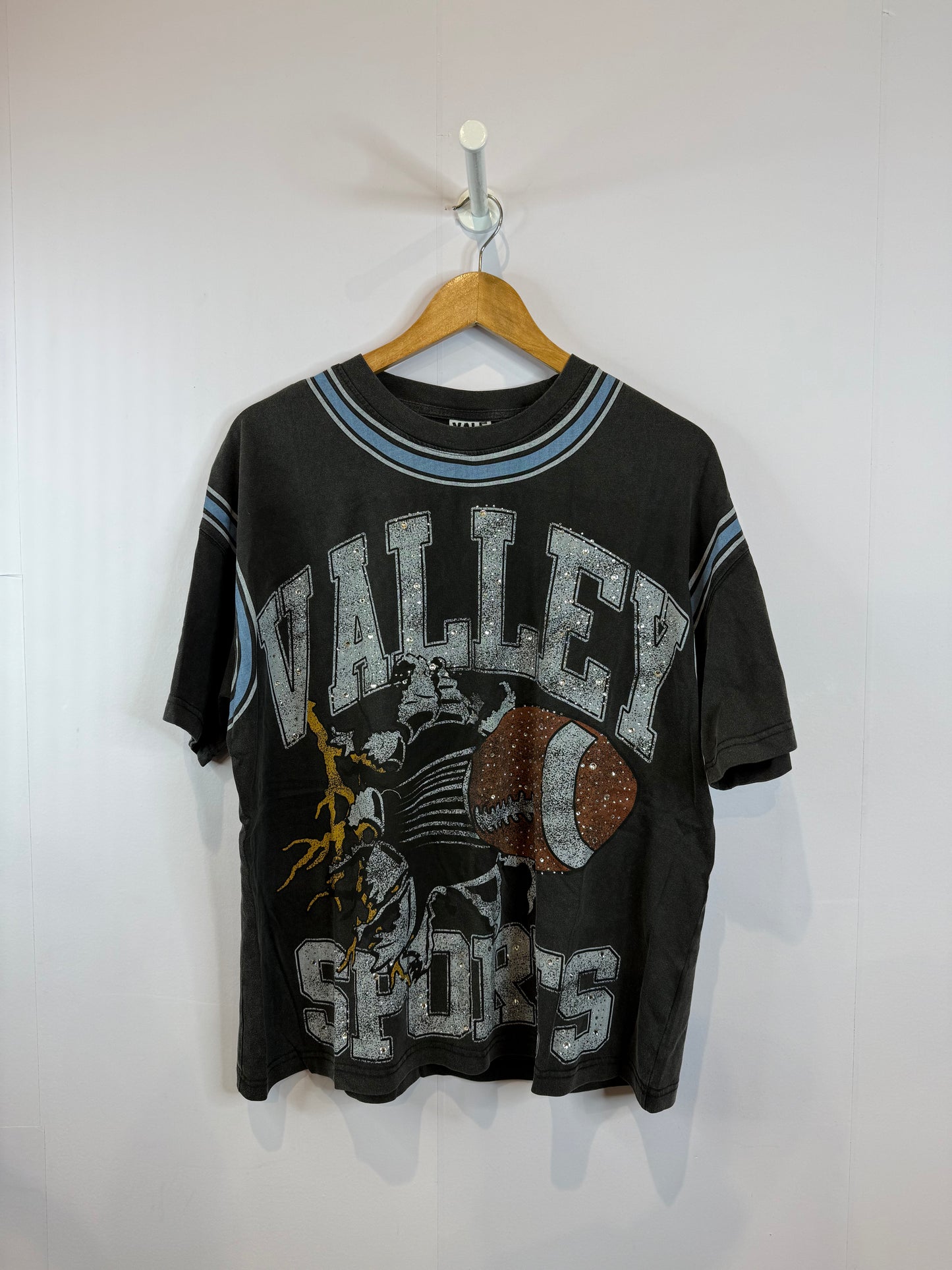 VALE Classic Bling Black Tee