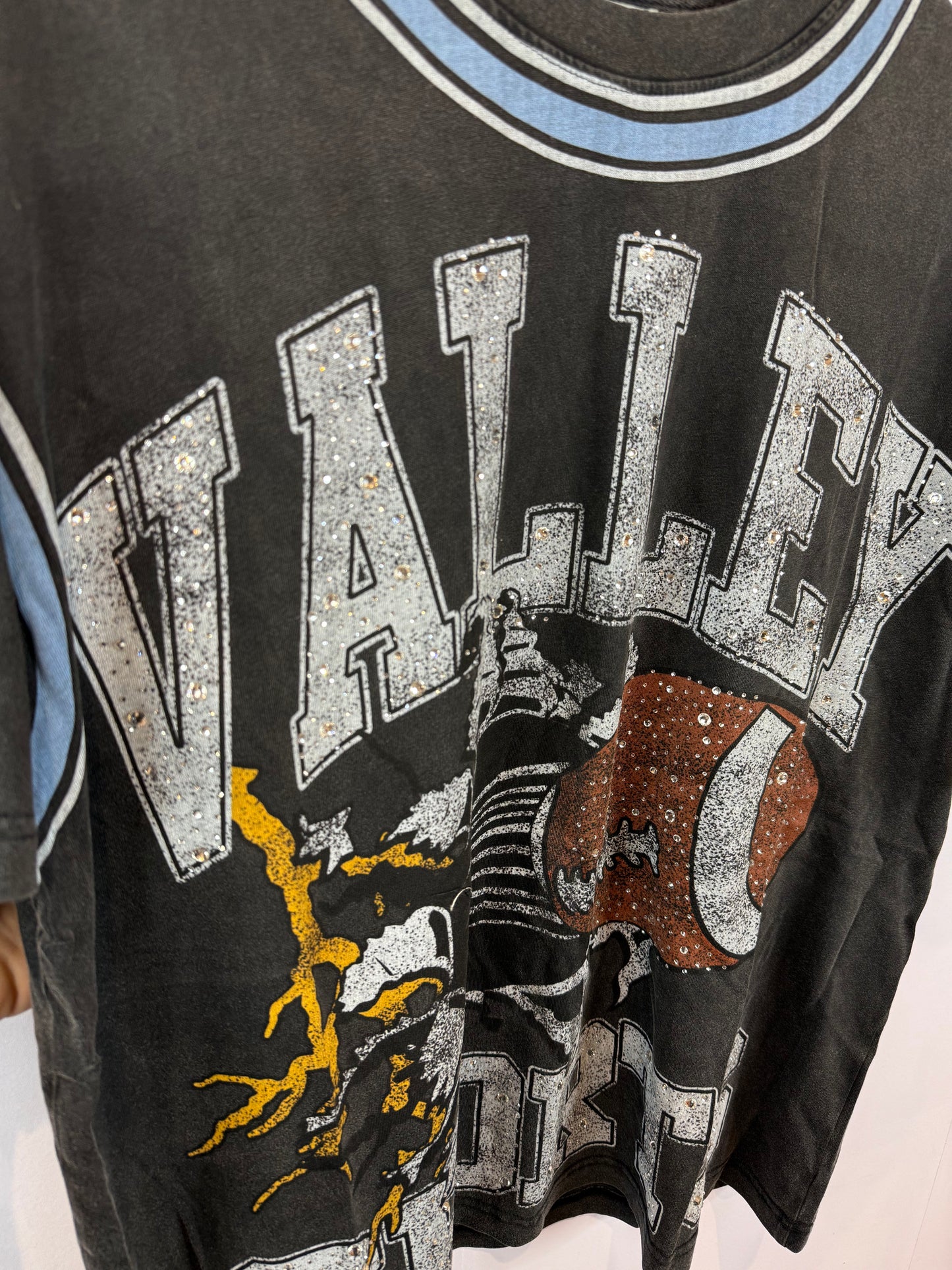 VALE Classic Bling Black Tee