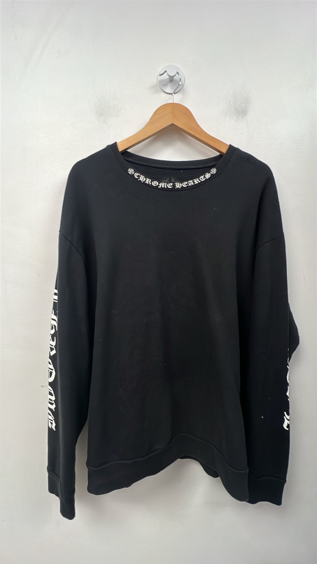 Chrome Hearts Black Neck Logo Crewneck