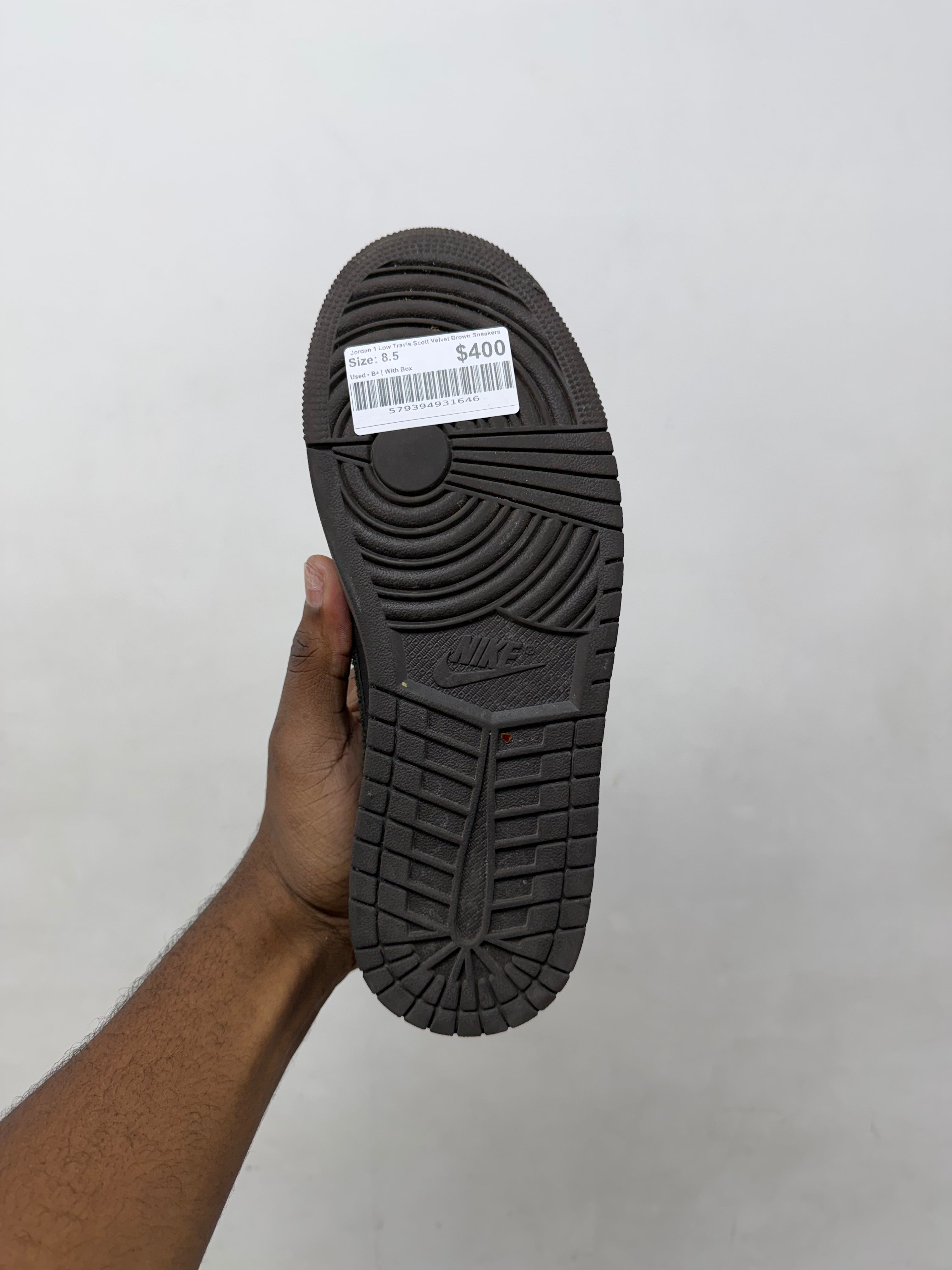 Jordan 1 Low Travis Scott Velvet Brown Sneakers
