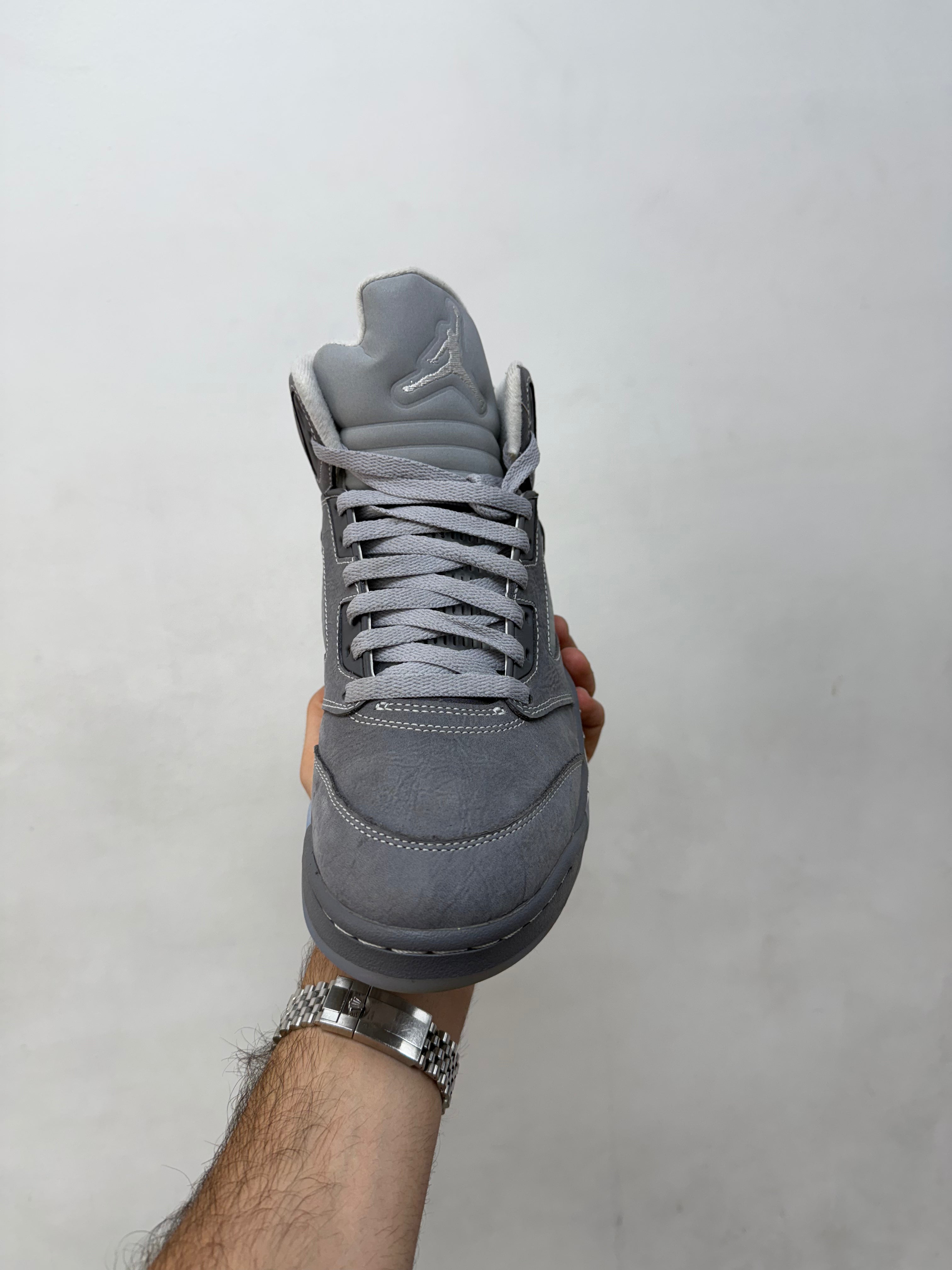 Jordan 5 Wolf Grey Sneakers