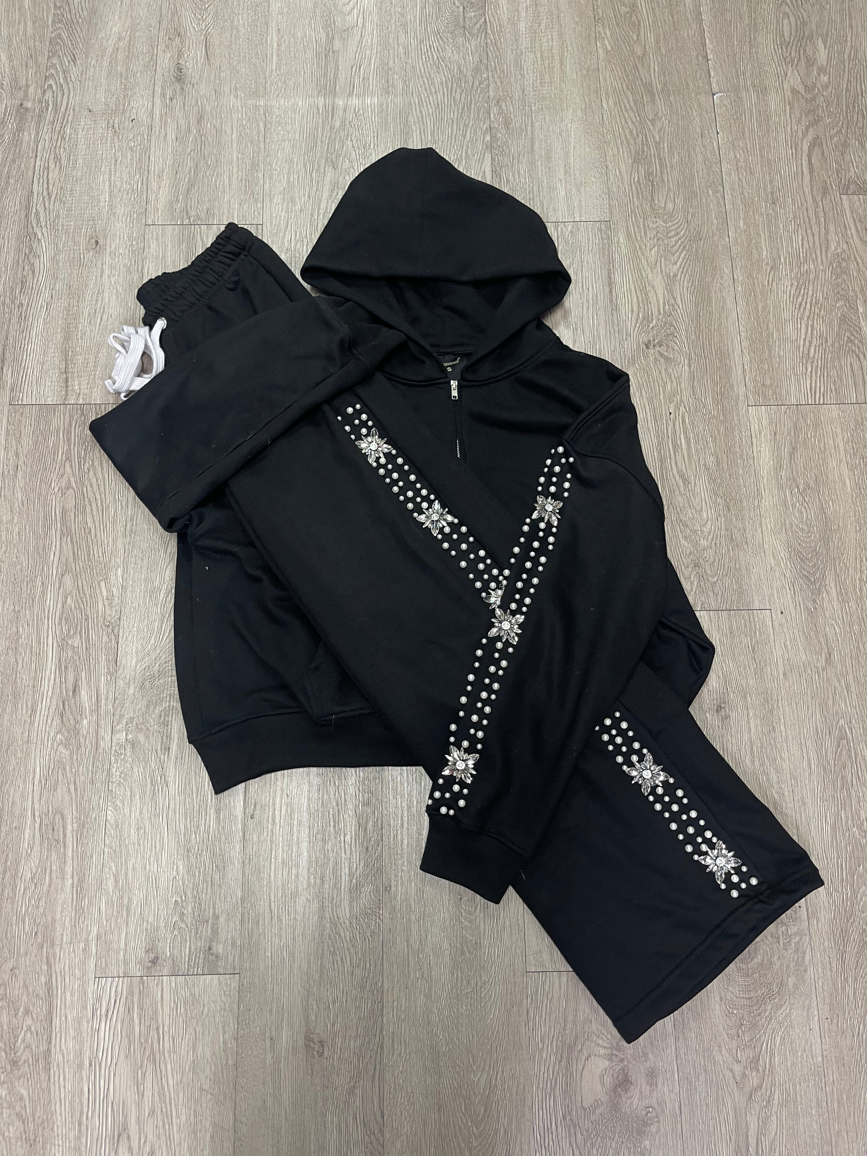 Mixed Emotion Black Pearl Sweatsuit