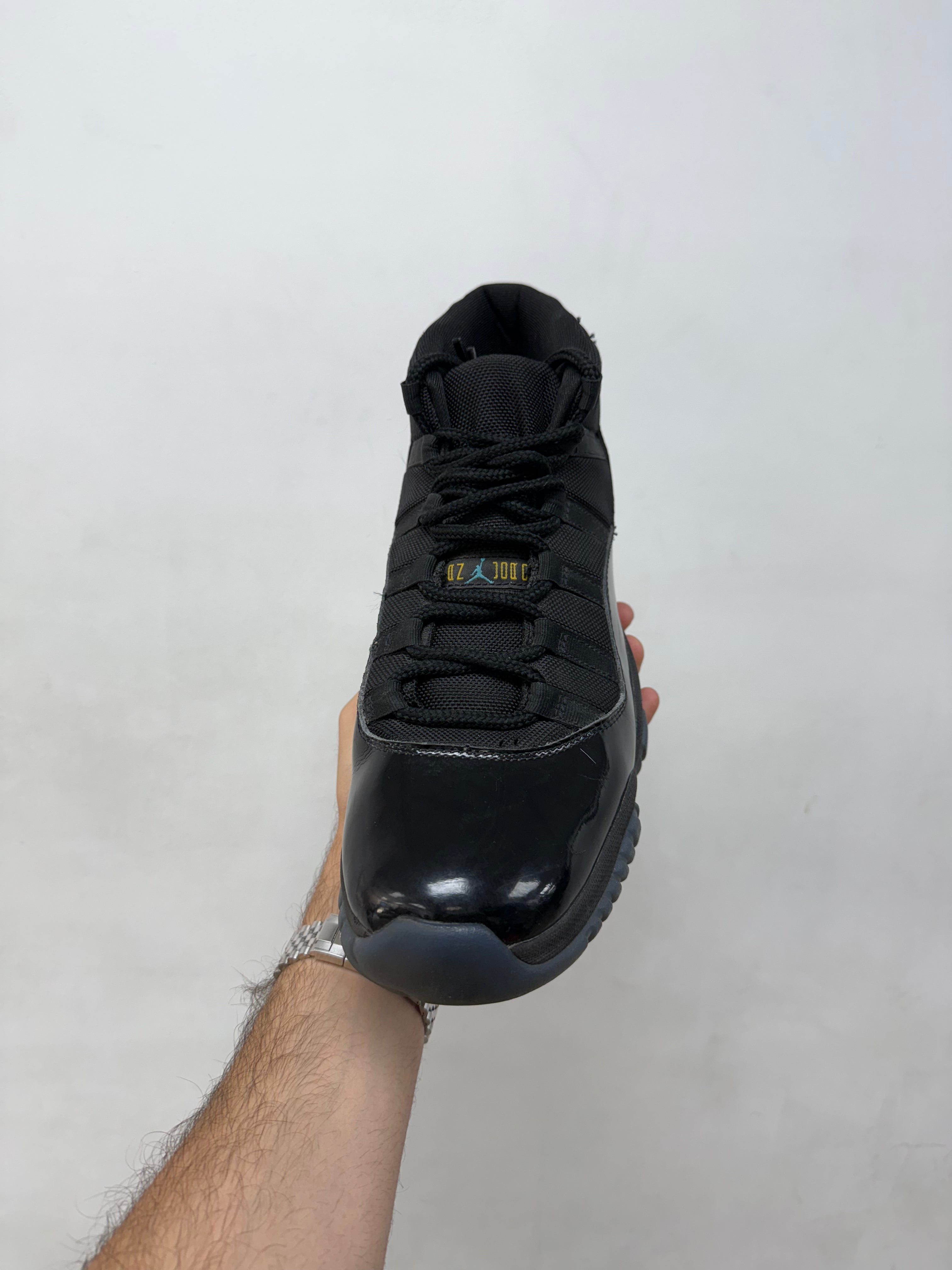 Jordan 11 Gamma Sneakers