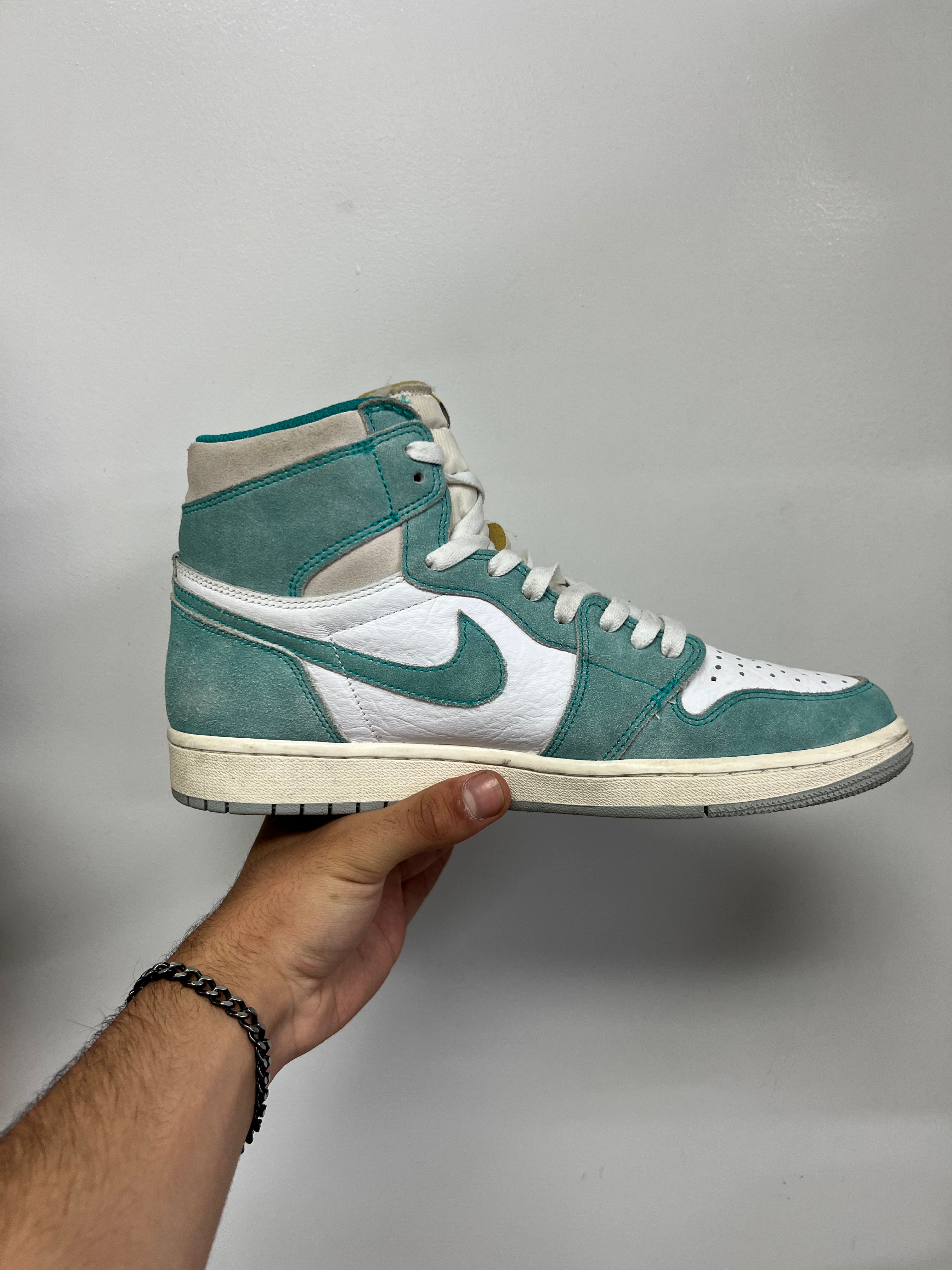Jordan 1 Turbo Green Sneakers