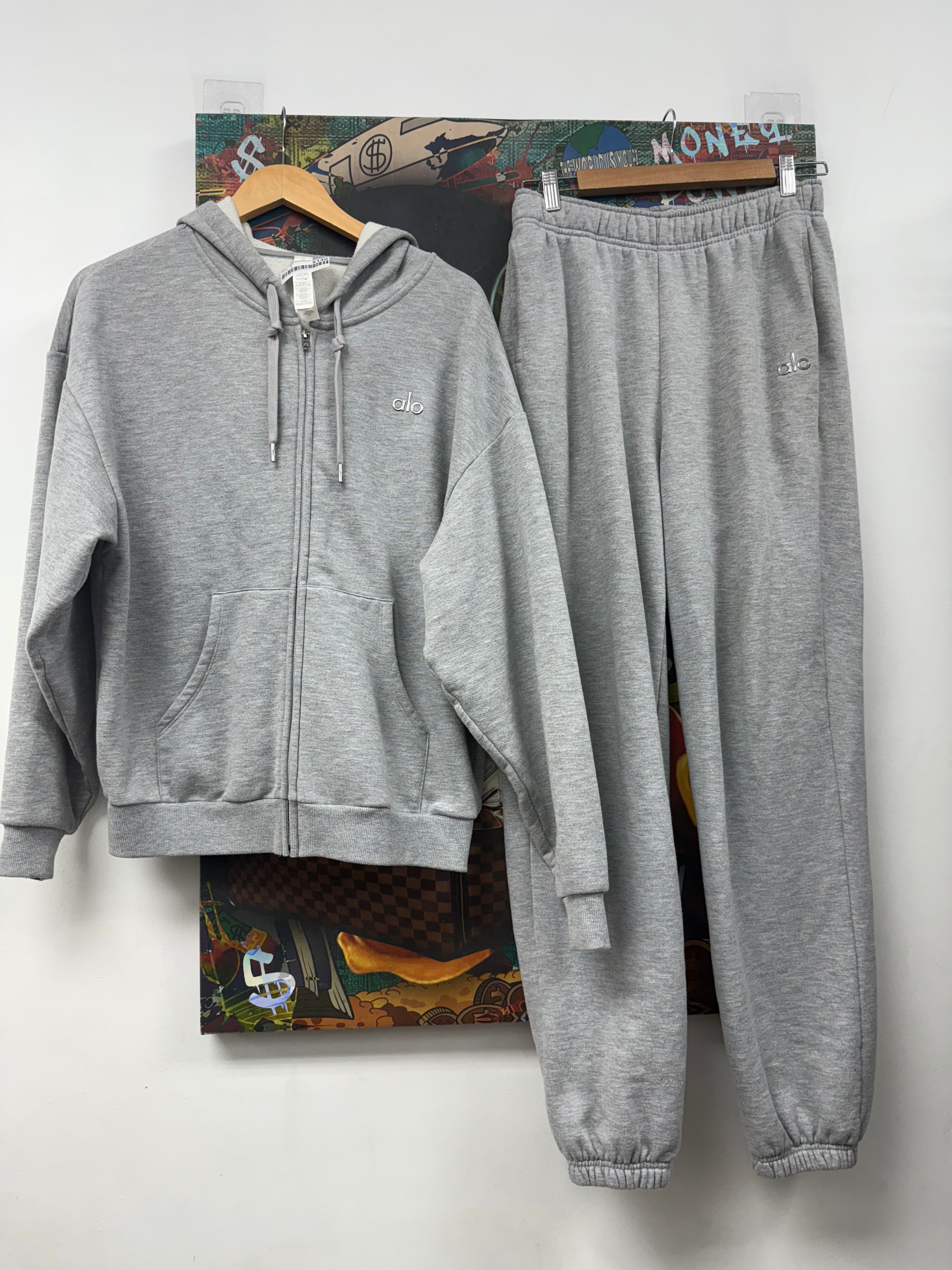 Alo Grey Accolade Sweatsuit
