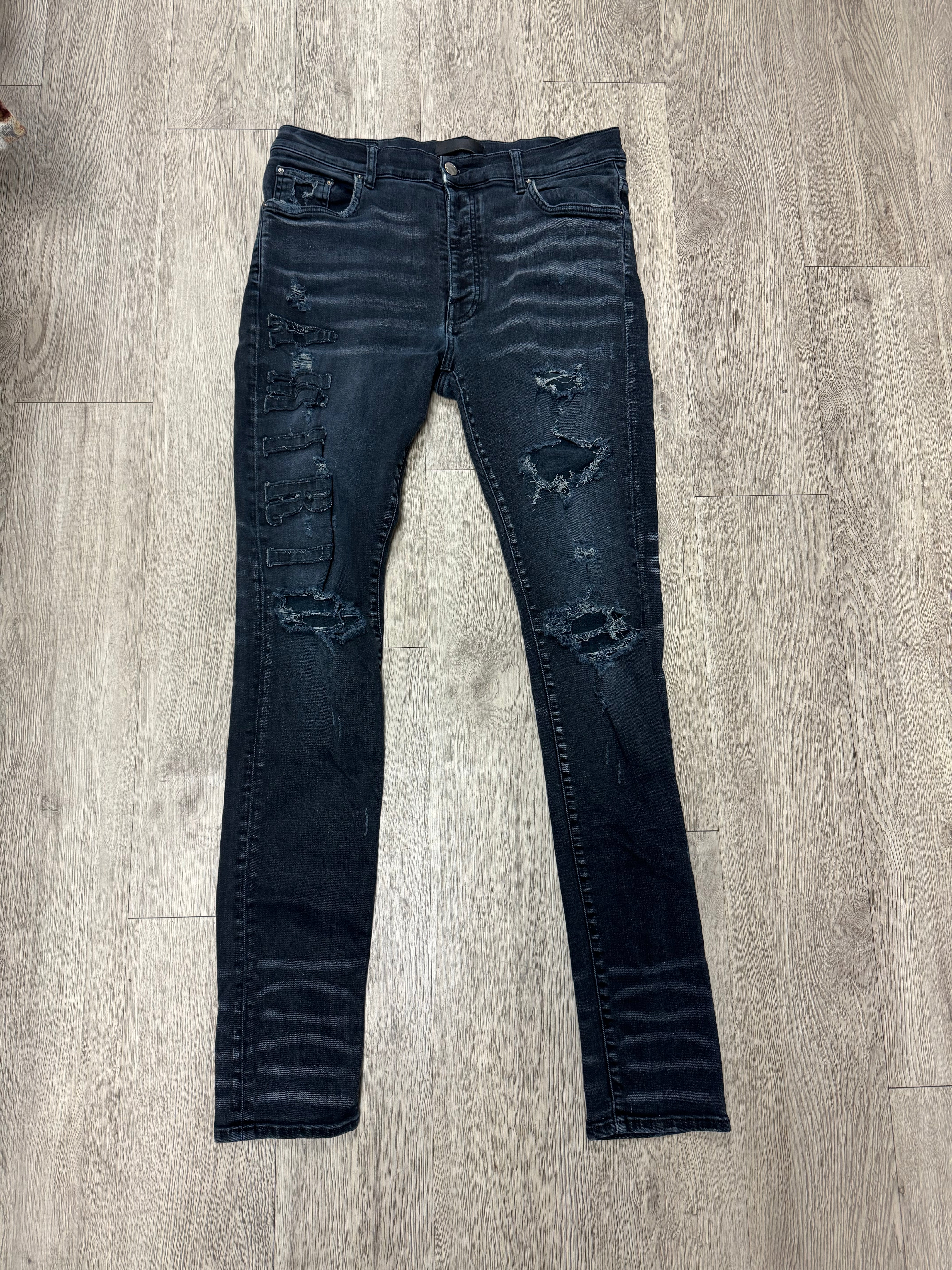 Amiri Black Wash Denim Applique Side Logo Jeans