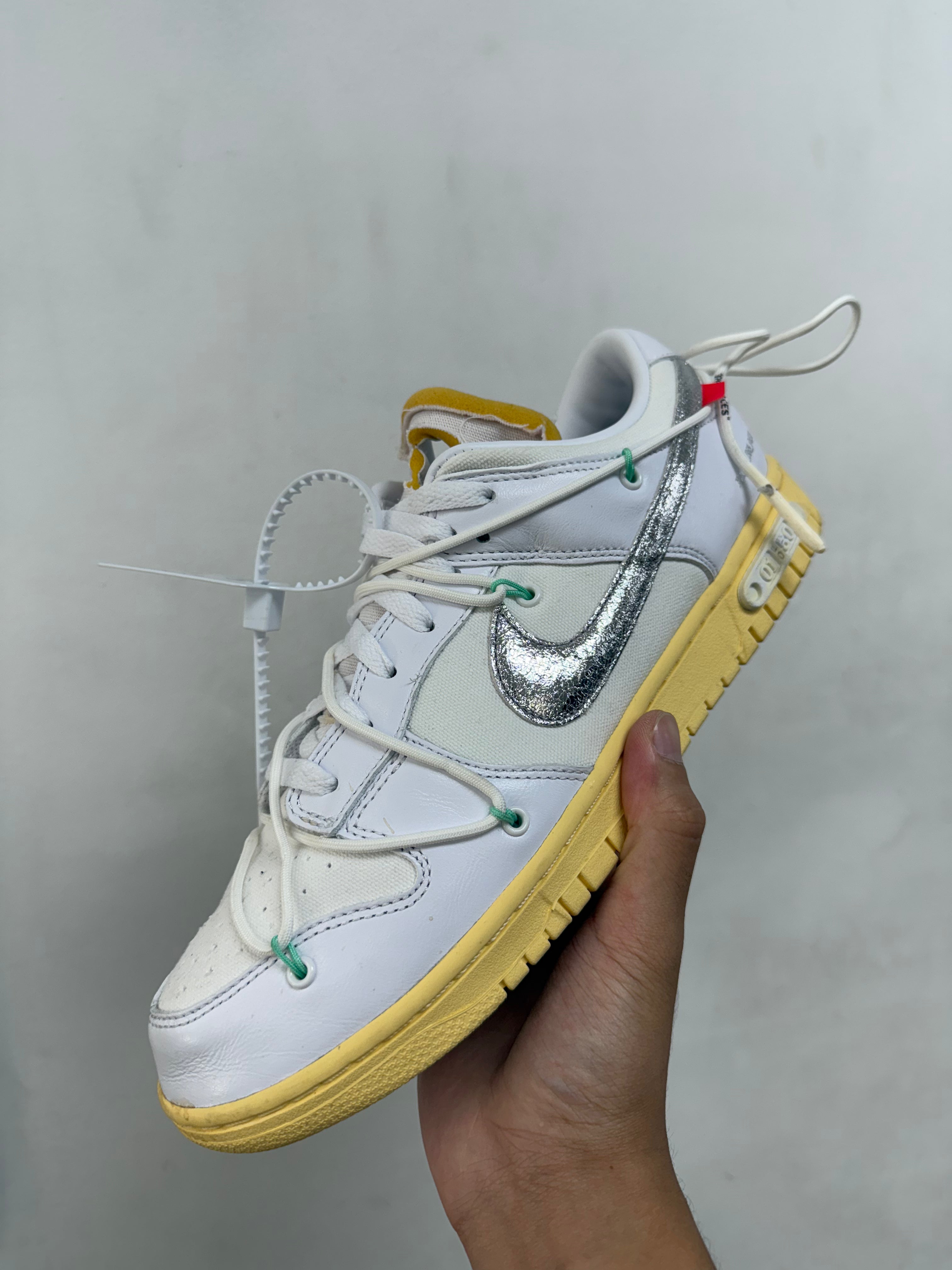 Nike Off White Dunk Low Lot 1 Sneakers