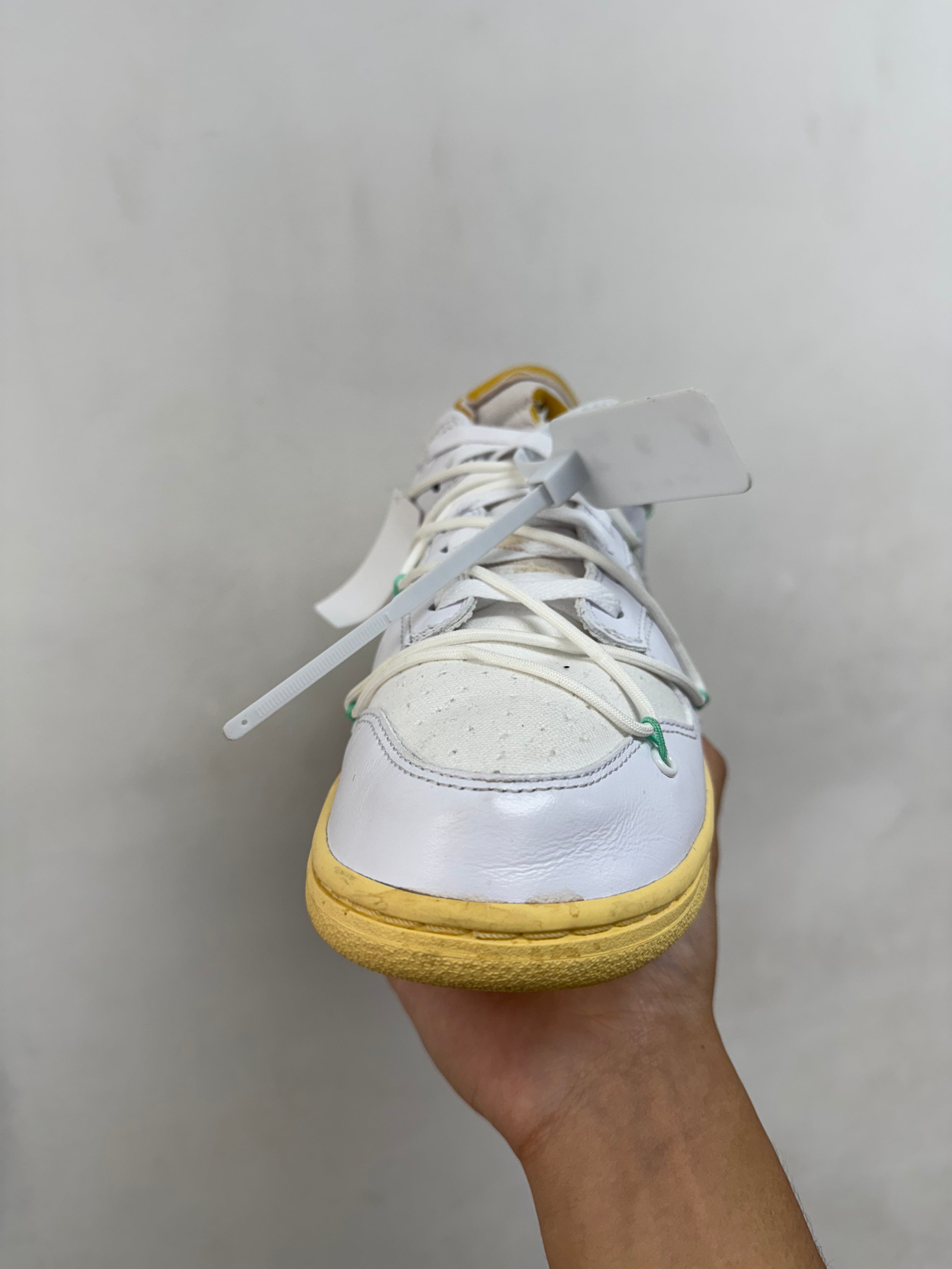 Nike Off White Dunk Low Lot 1 Sneakers