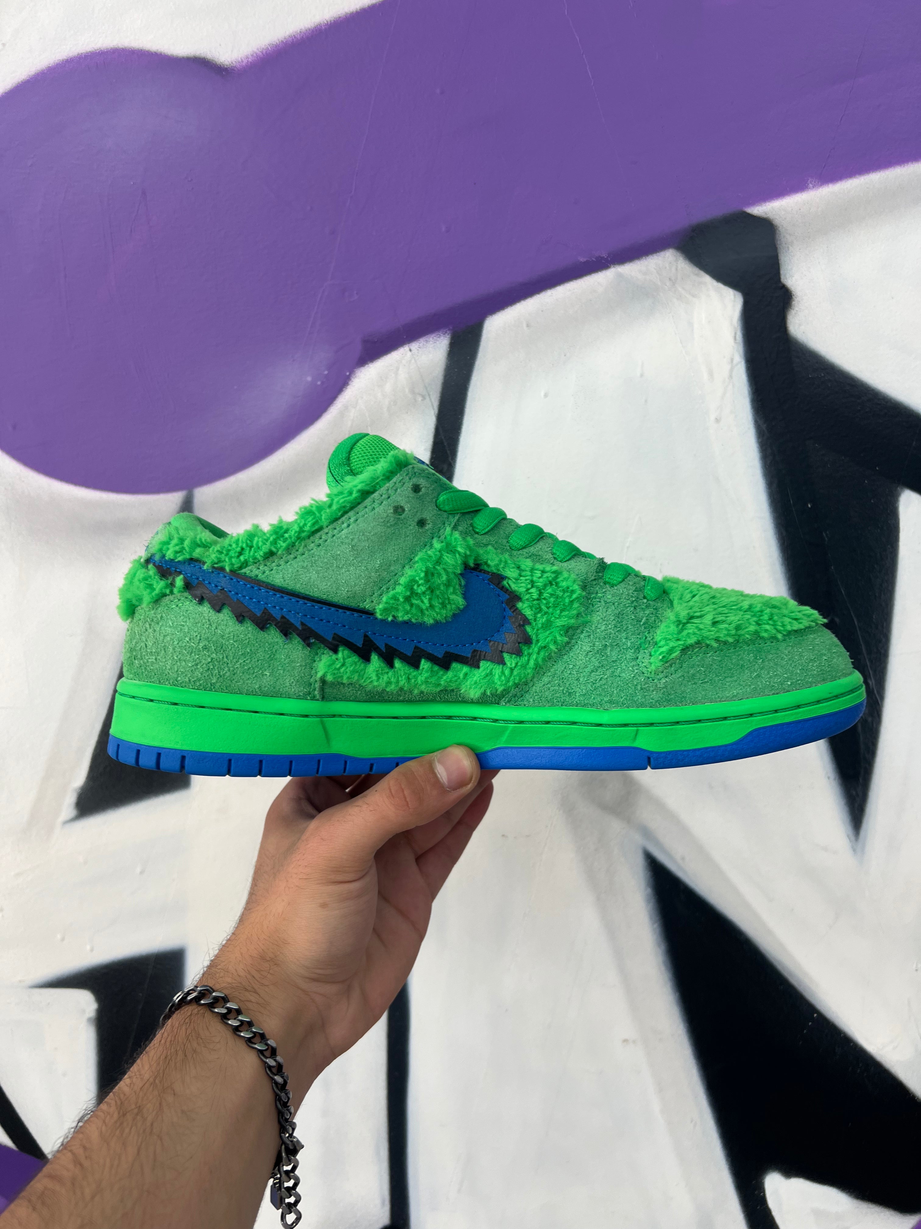 Nike SB Dunk Low Green Grateful Dead Sneakers (No Insoles)