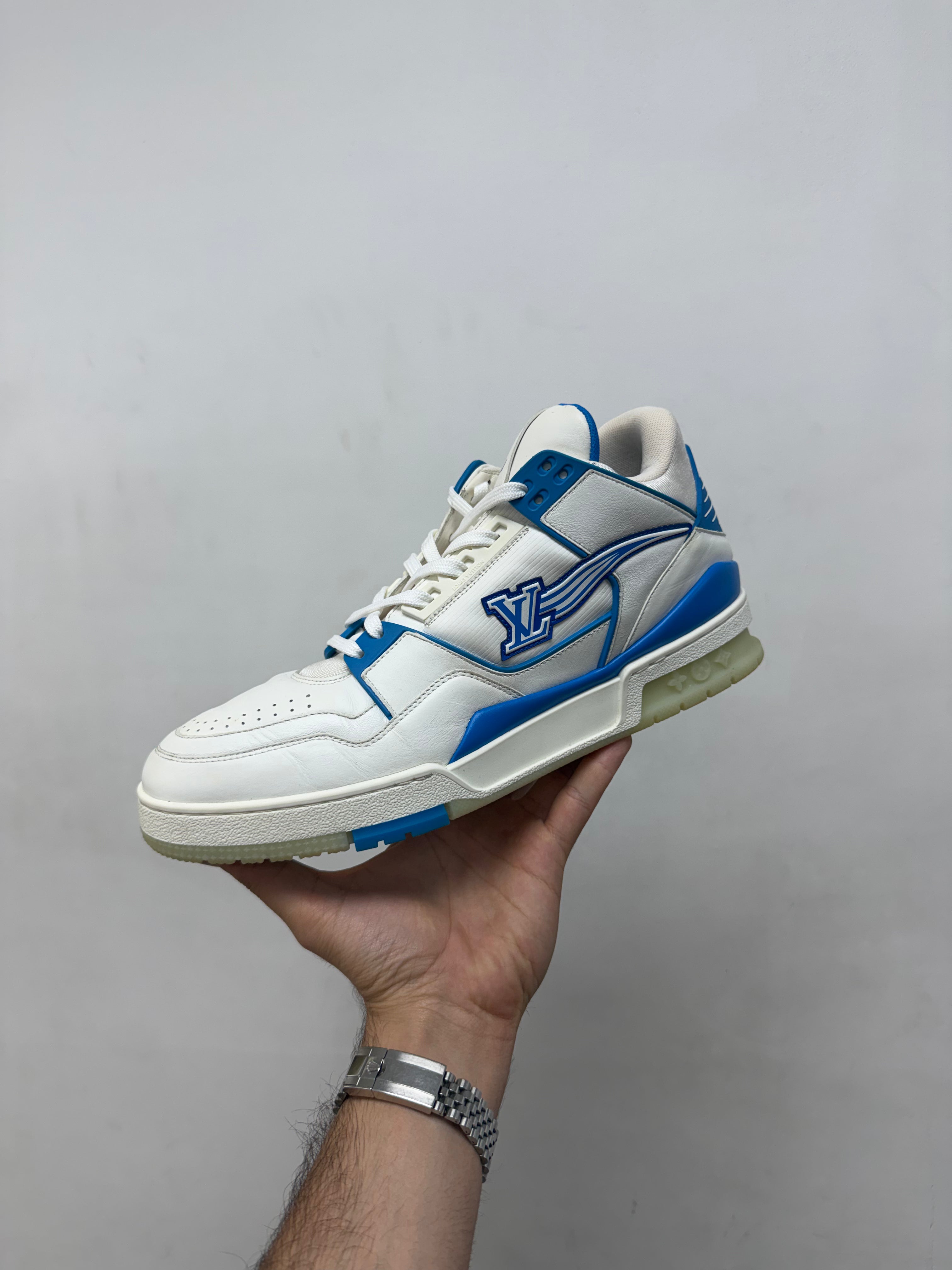 Louis Vuitton White Blue Trainer Azure Sneakers