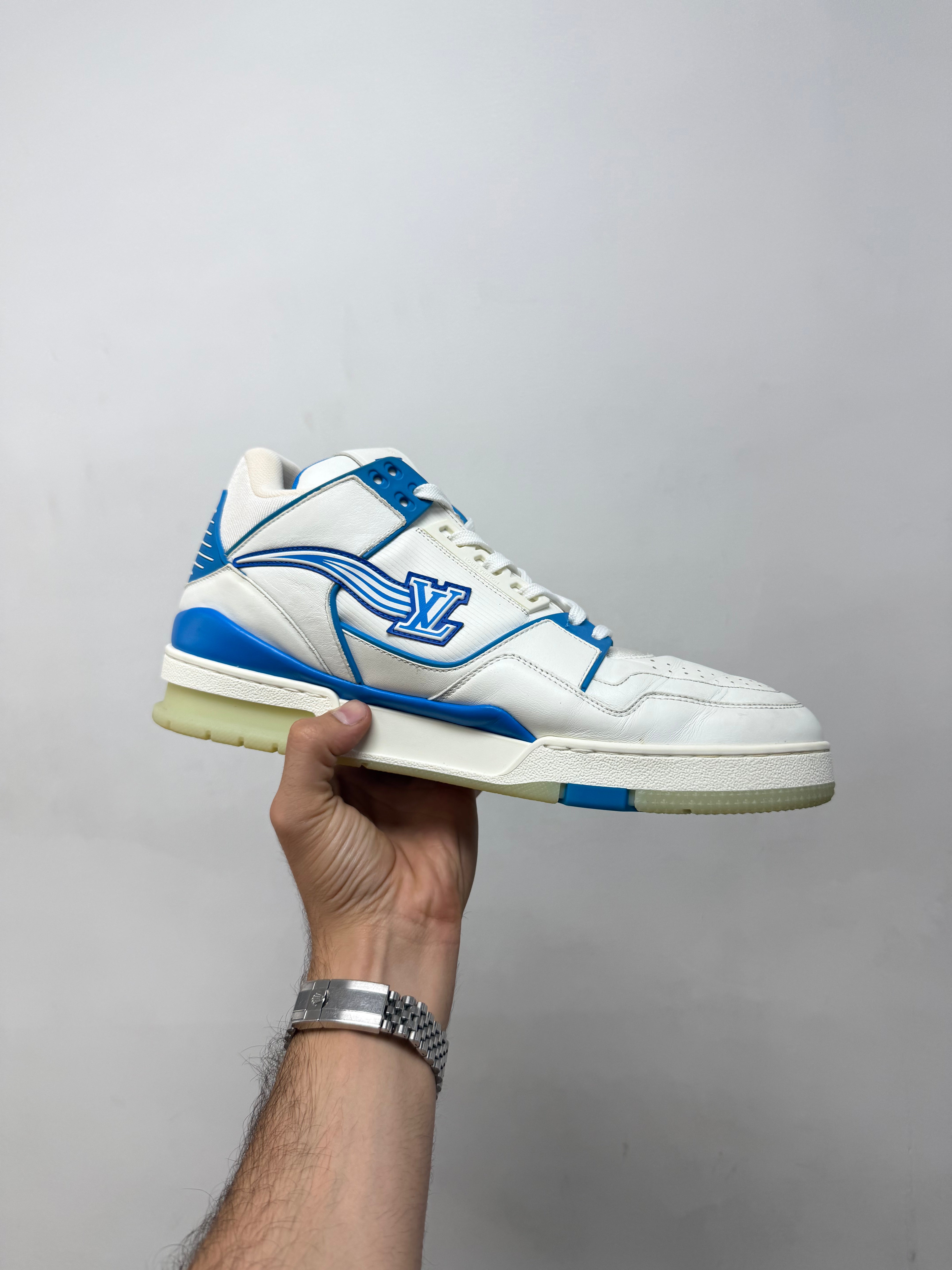 Louis Vuitton White Blue Trainer Azure Sneakers